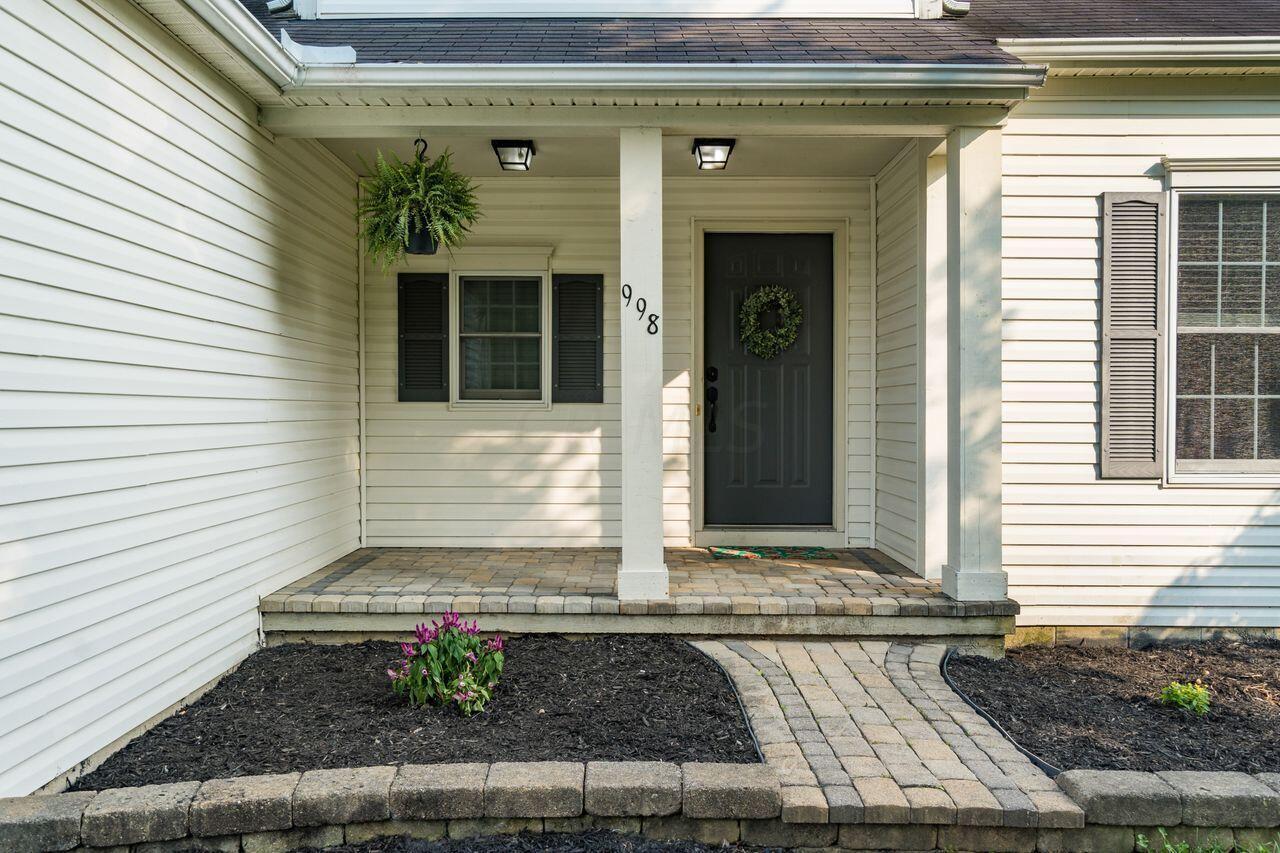 998 Gray Drive