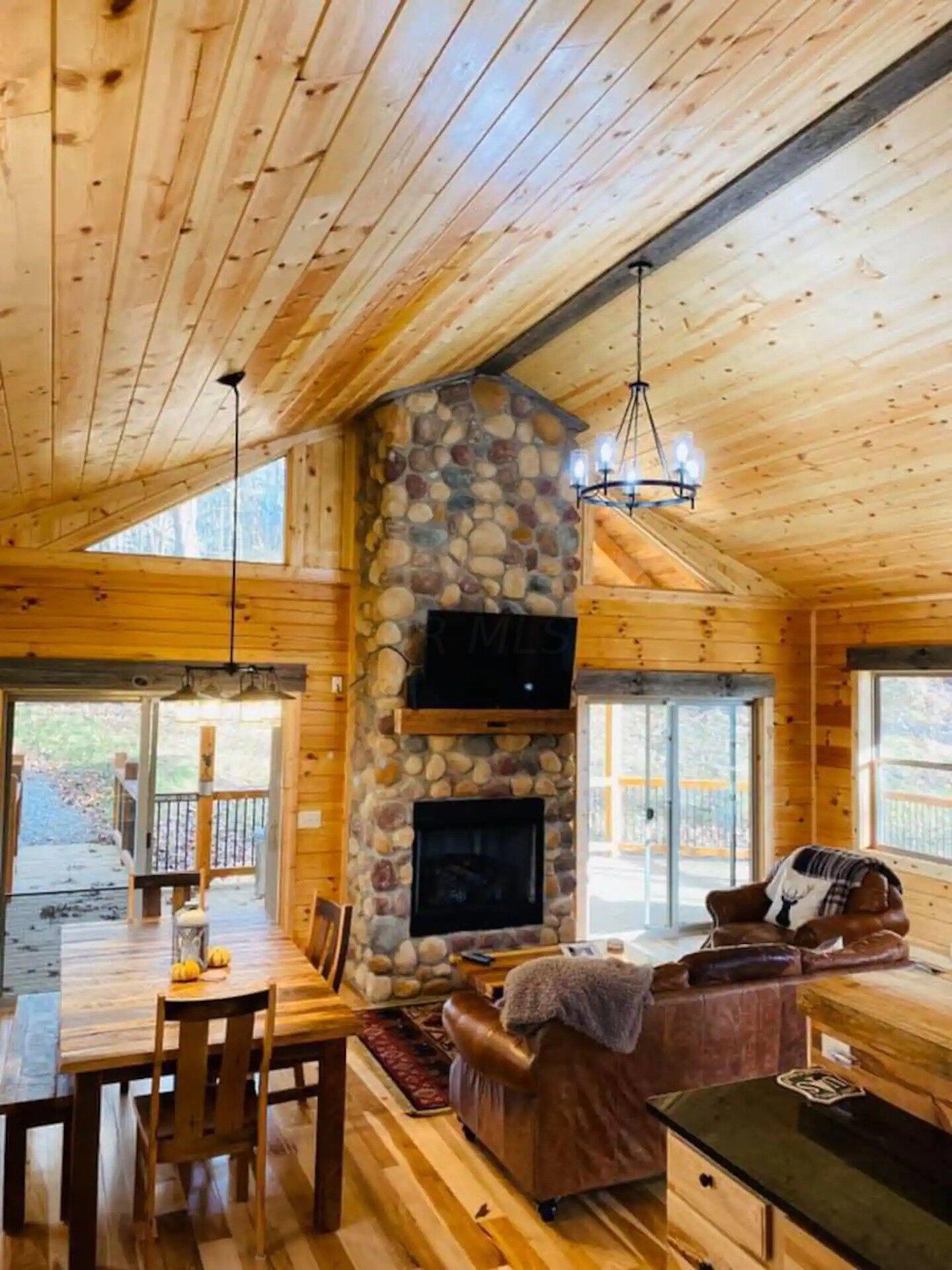 15042 Pleasant Valley Road