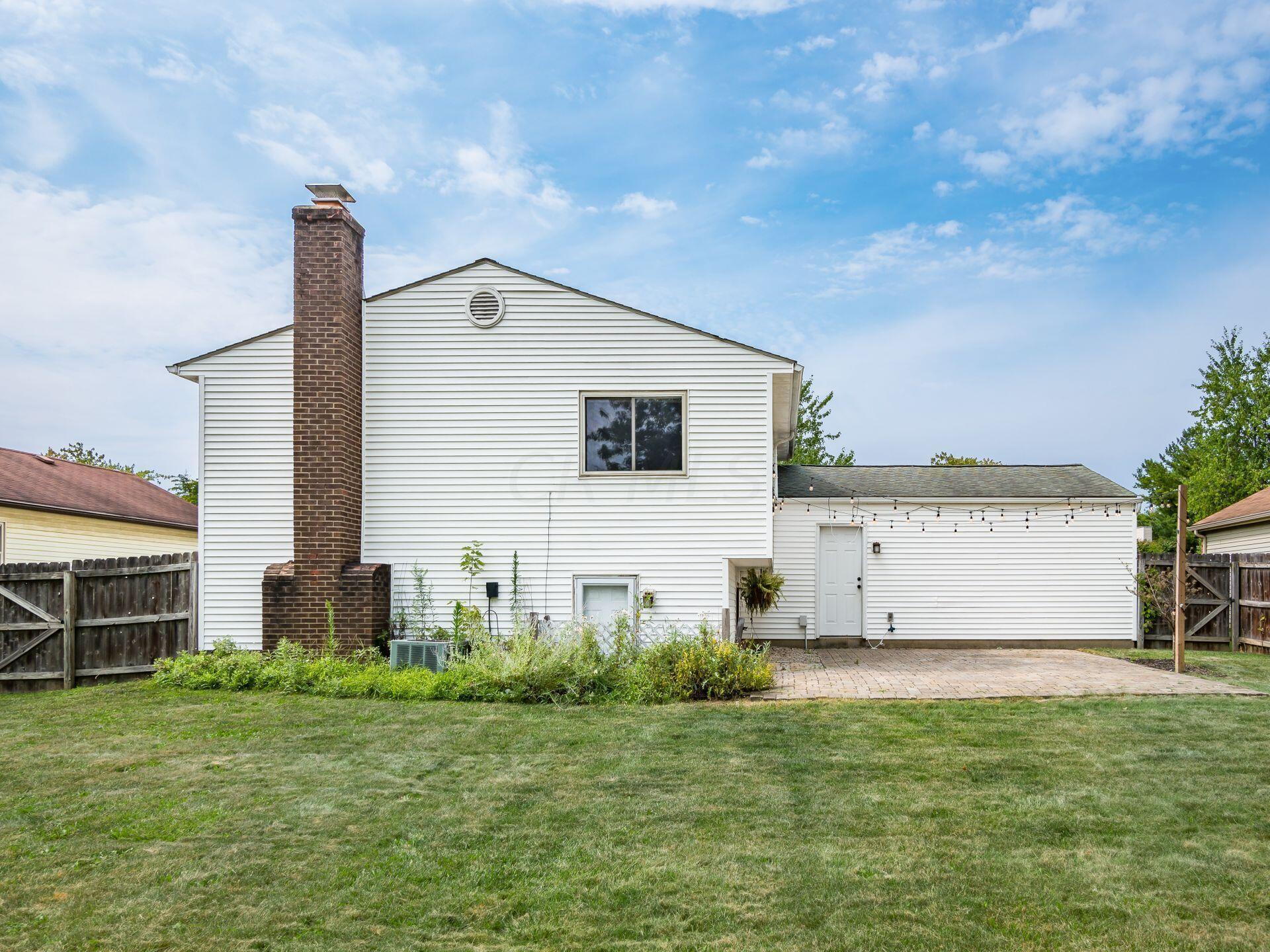 1905 High Ridge Place