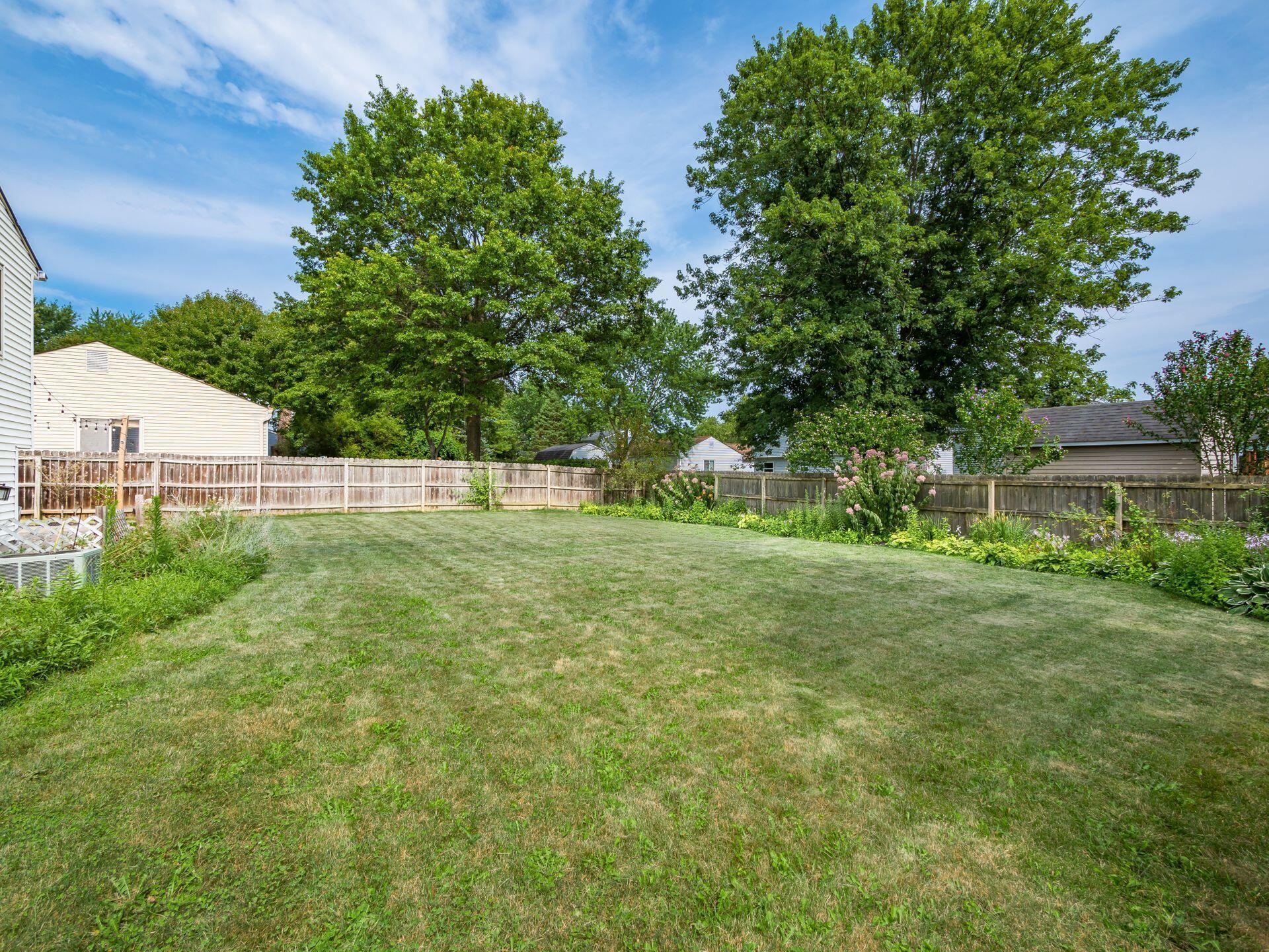 1905 High Ridge Place