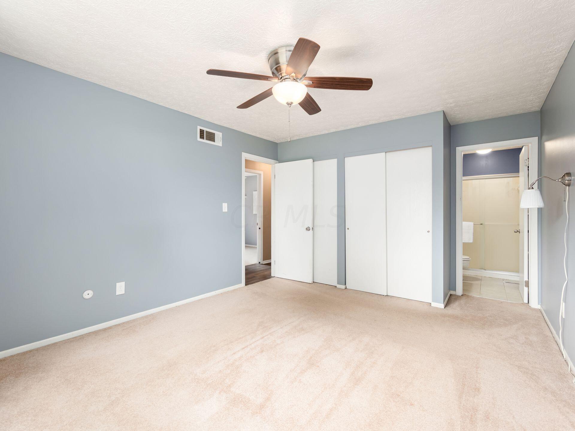 1905 High Ridge Place