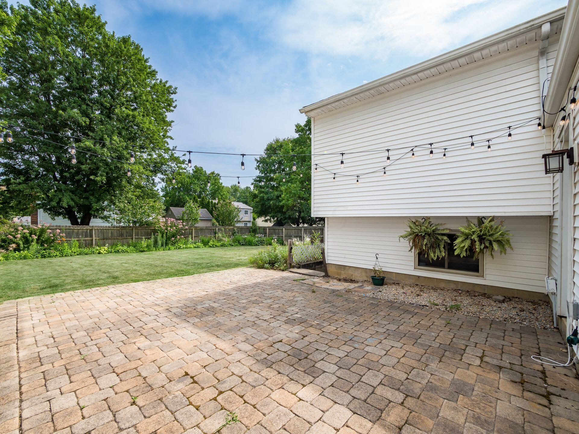 1905 High Ridge Place