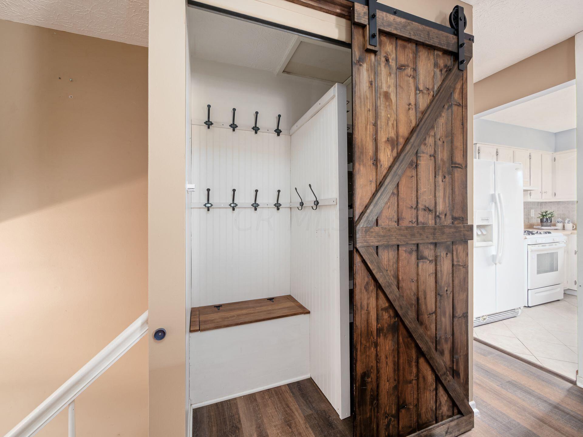 1905 High Ridge Place