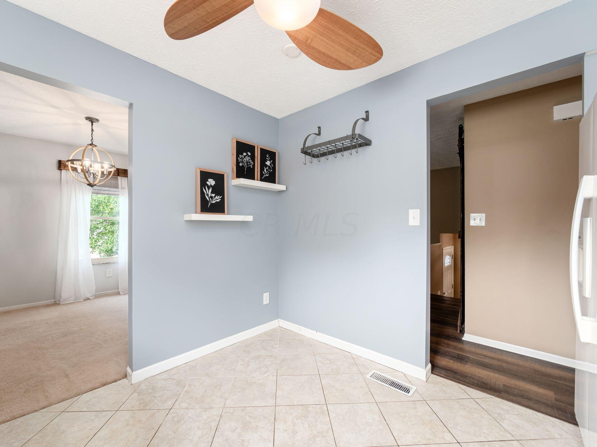 1905 High Ridge Place