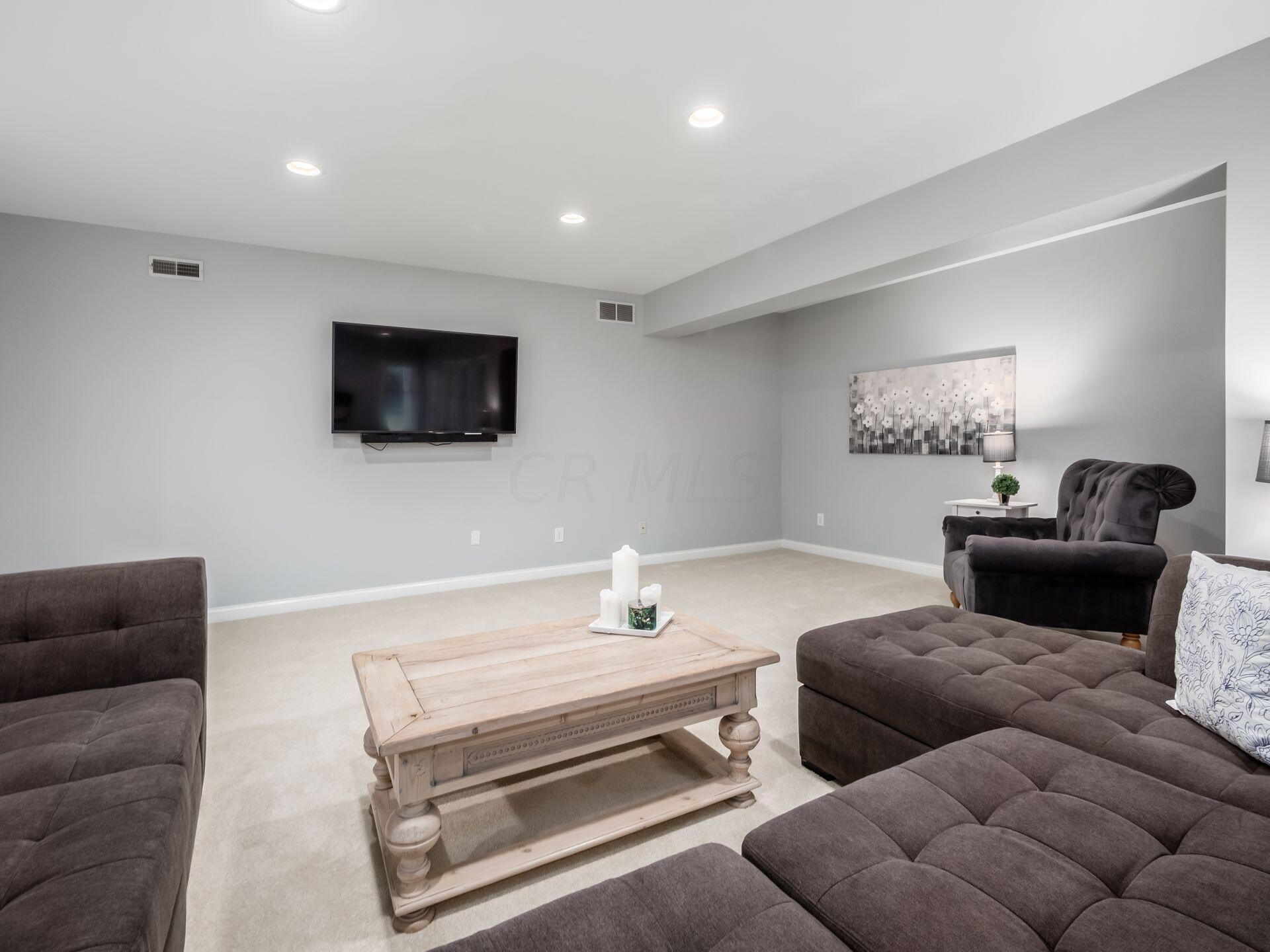 5023 Oakmont Place