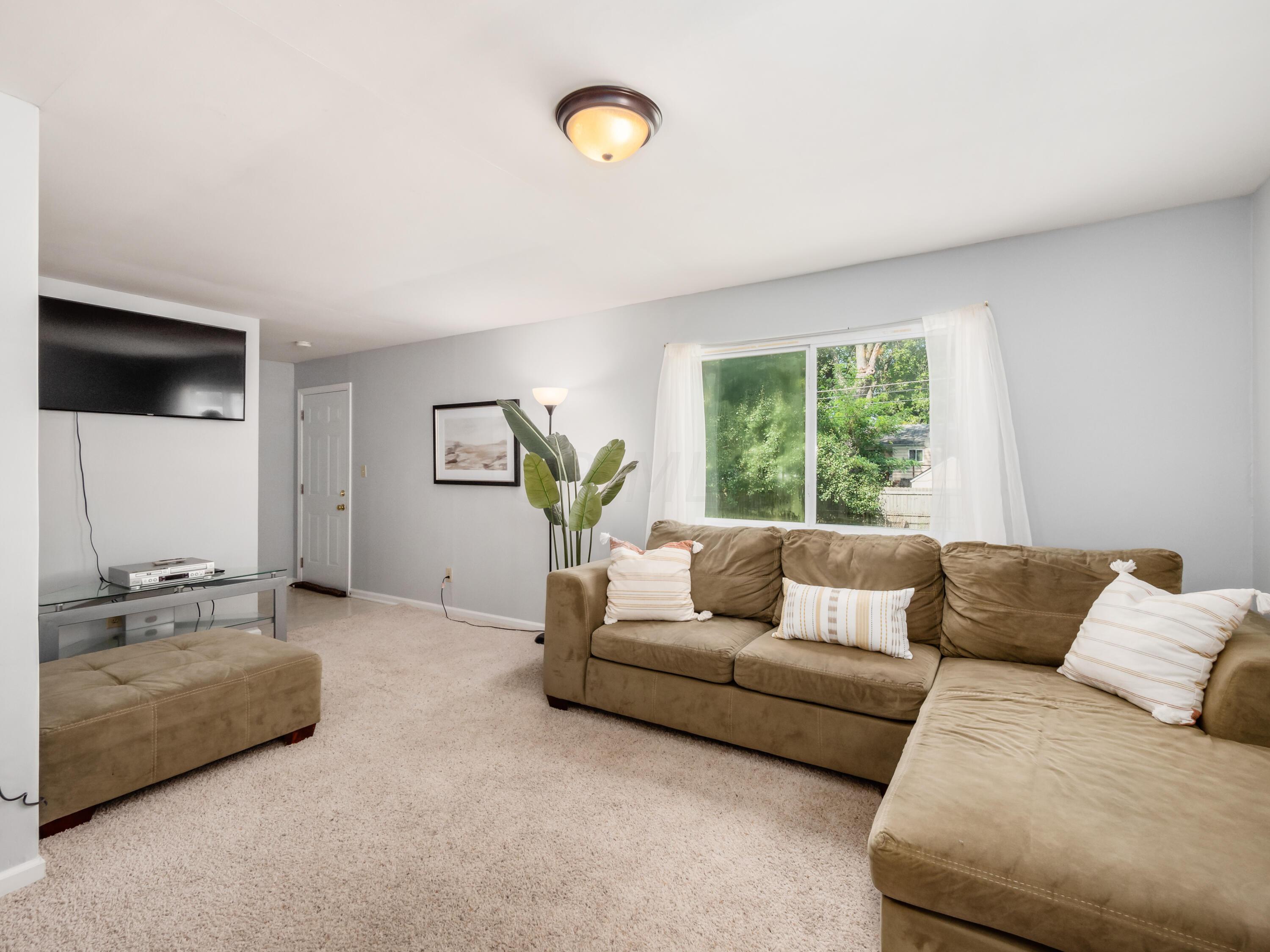 2829 Fleet Road