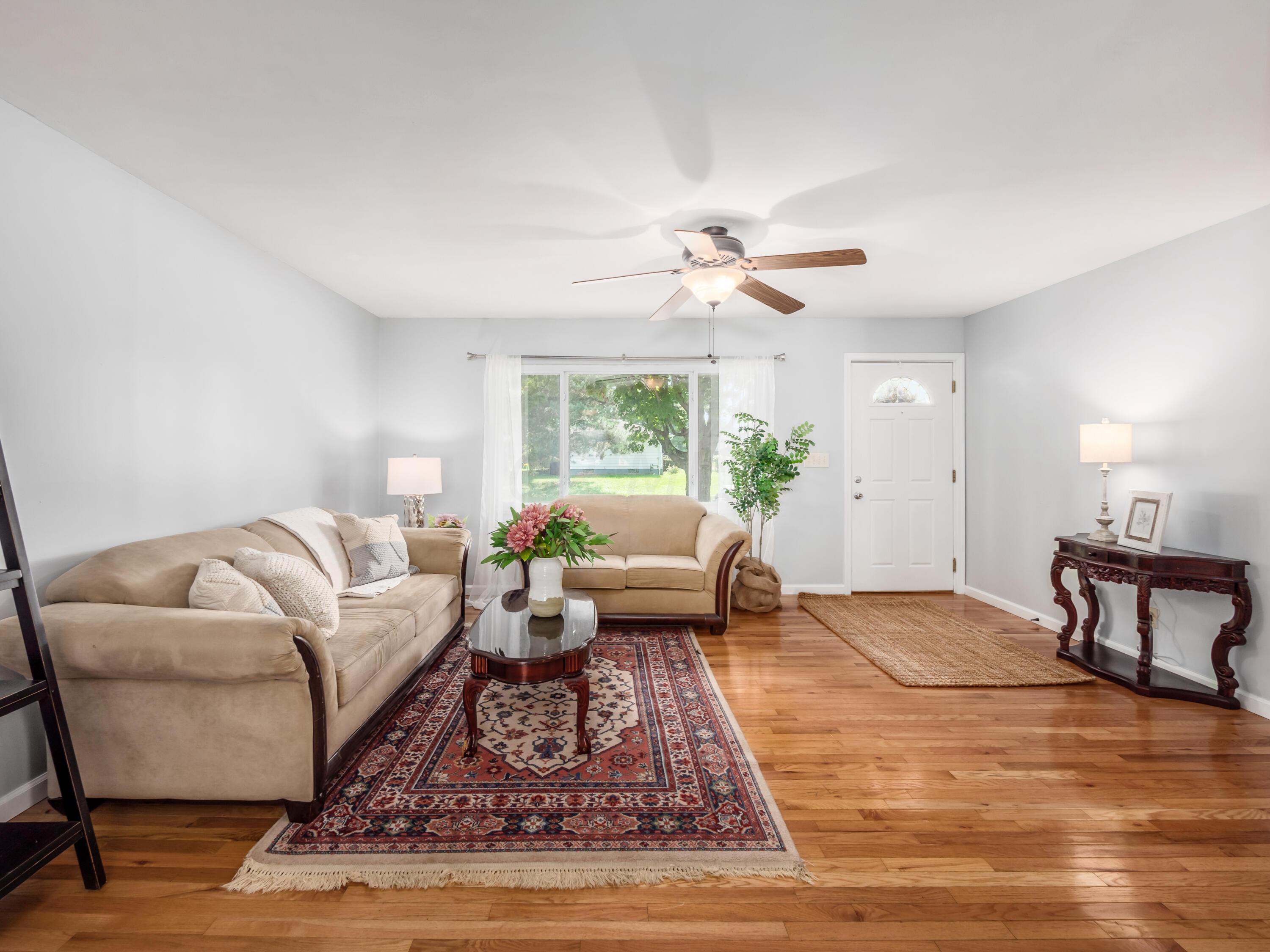 2829 Fleet Road