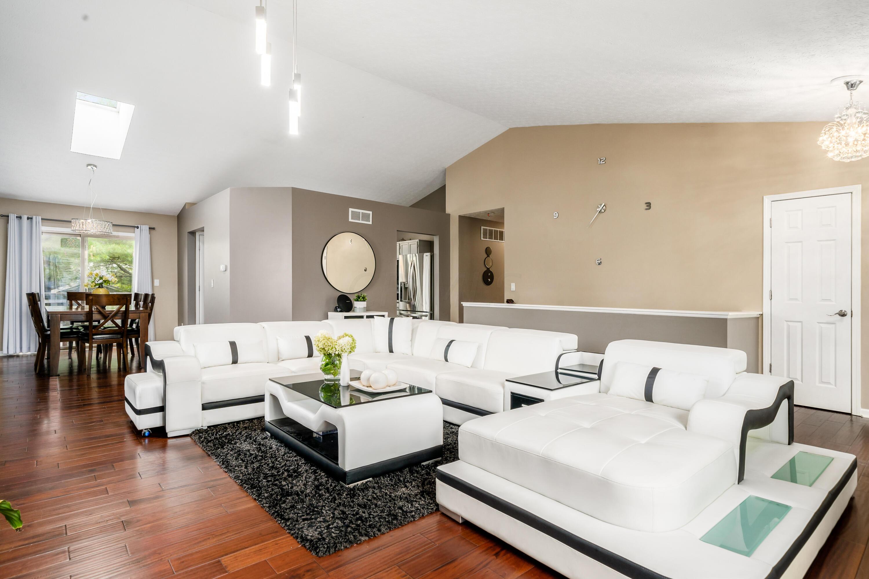 9091 Longstone Drive