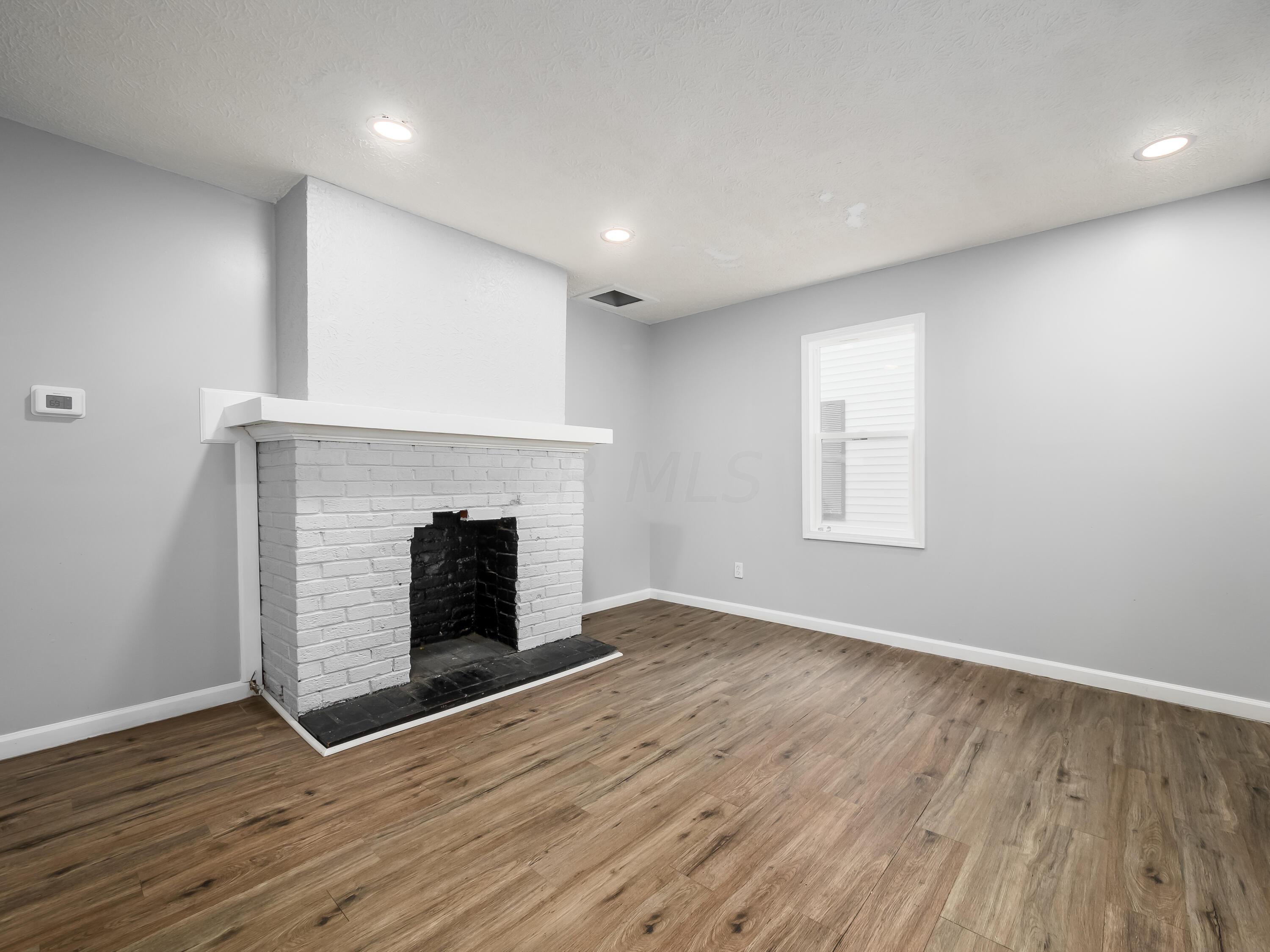 2186 Springmont Avenue