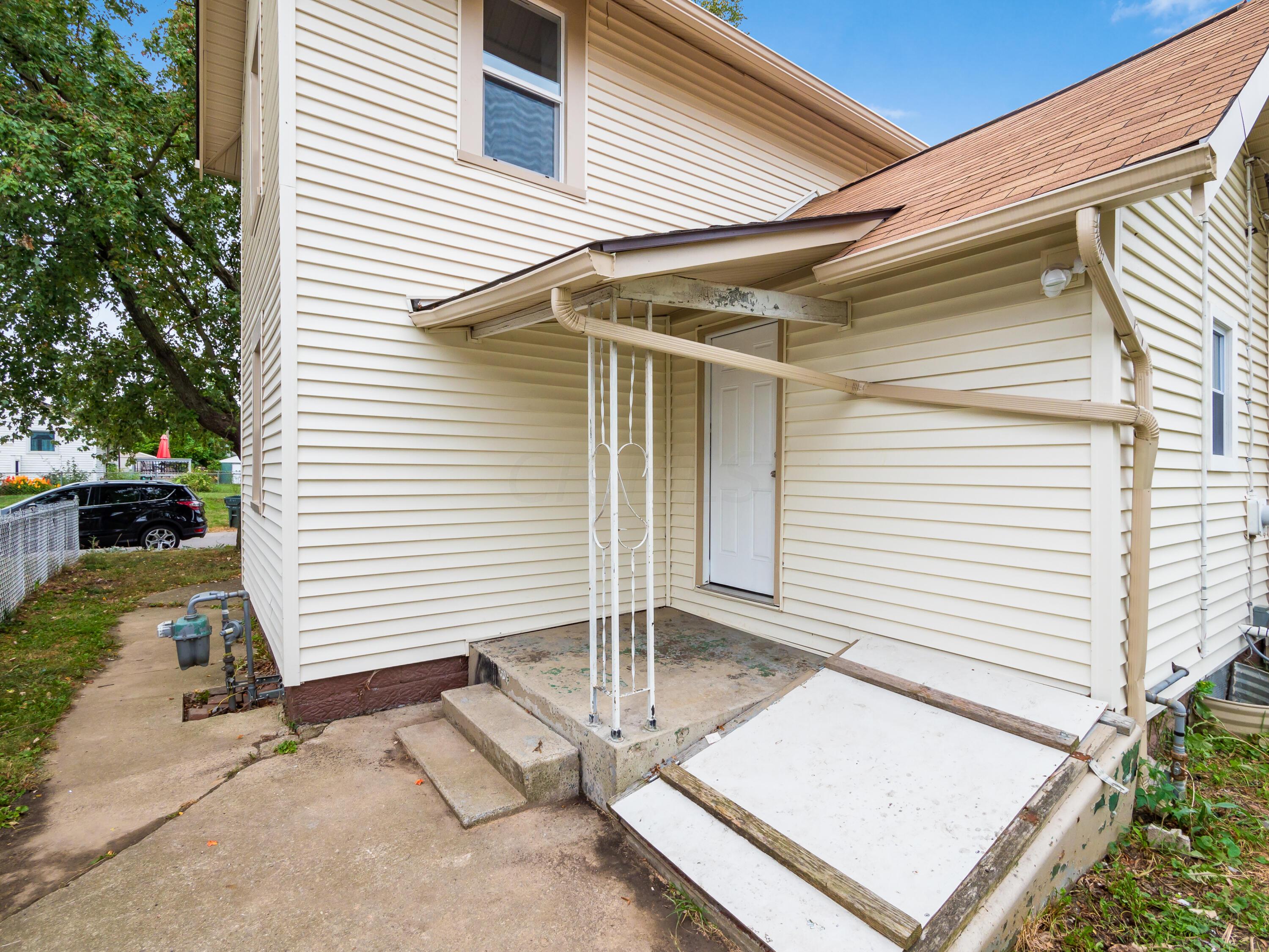 2186 Springmont Avenue