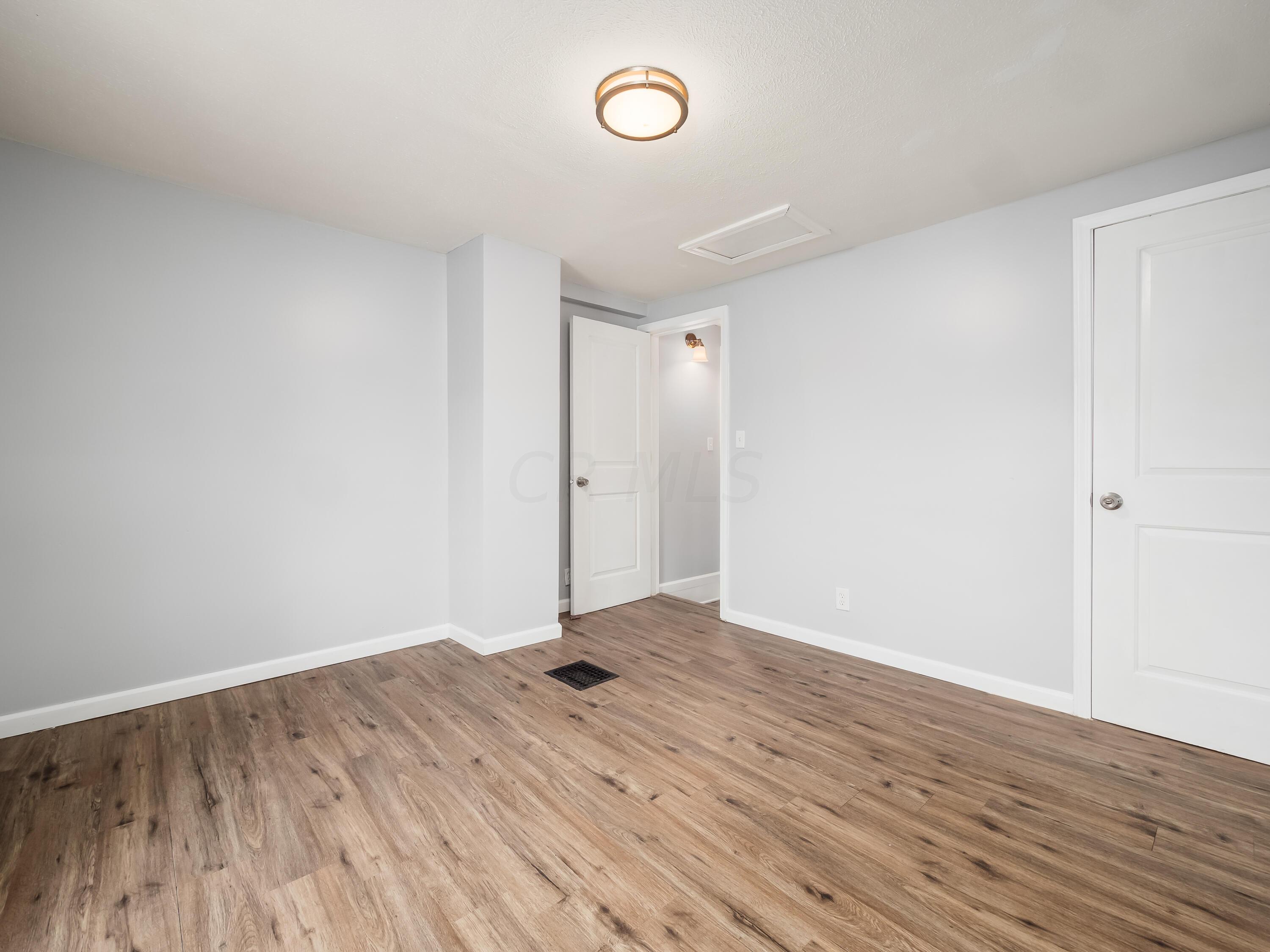 2186 Springmont Avenue