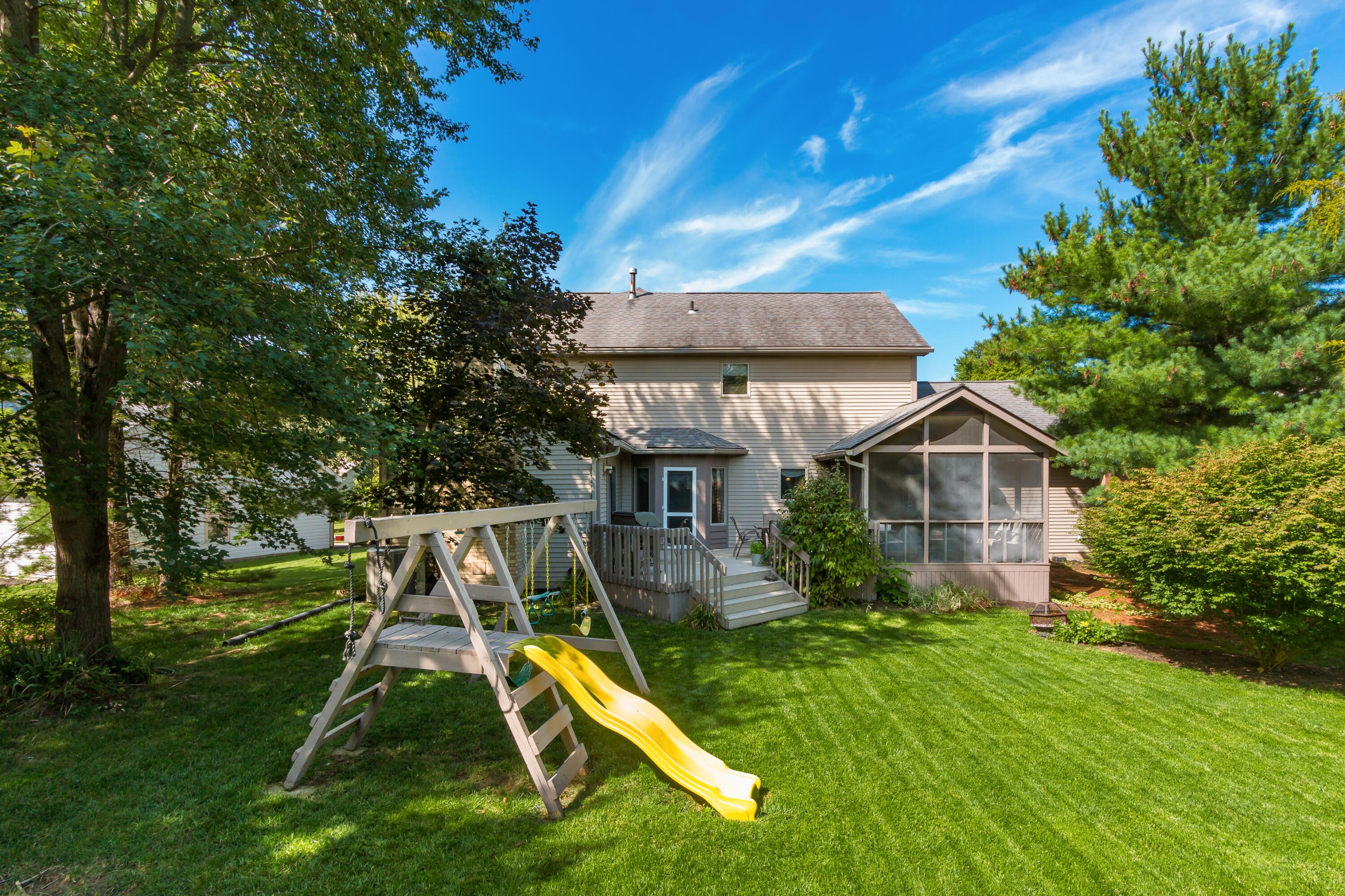 264 Briarbend Boulevard