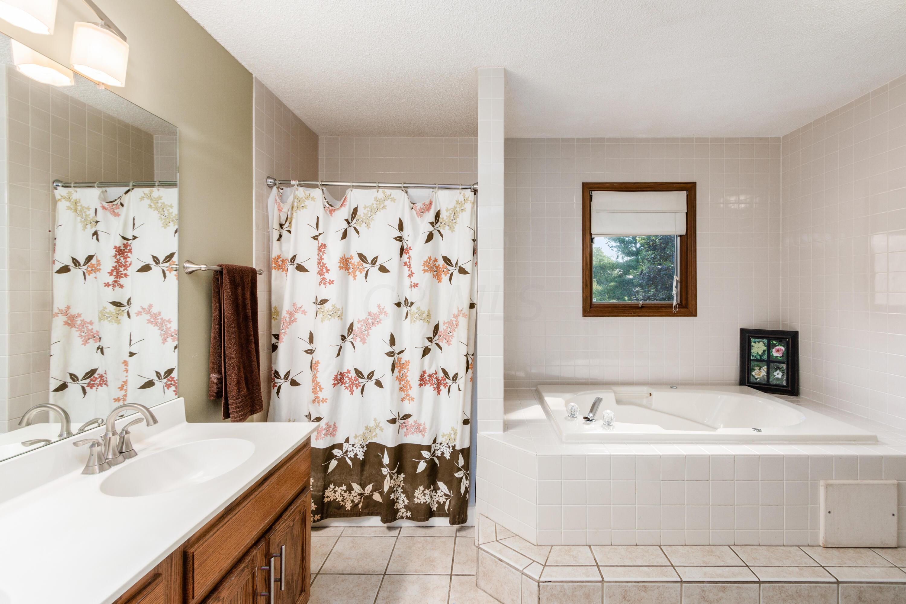 264 Briarbend Boulevard