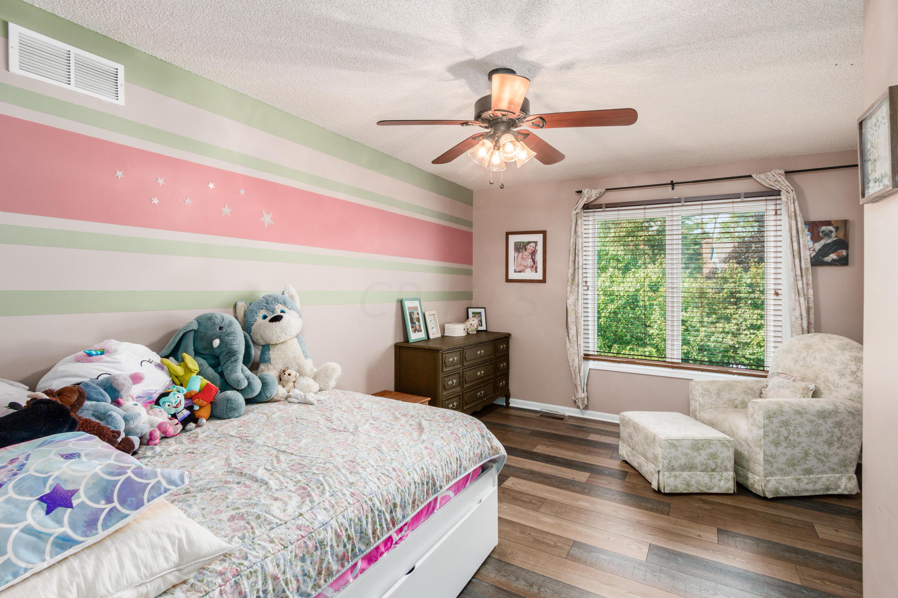 264 Briarbend Boulevard