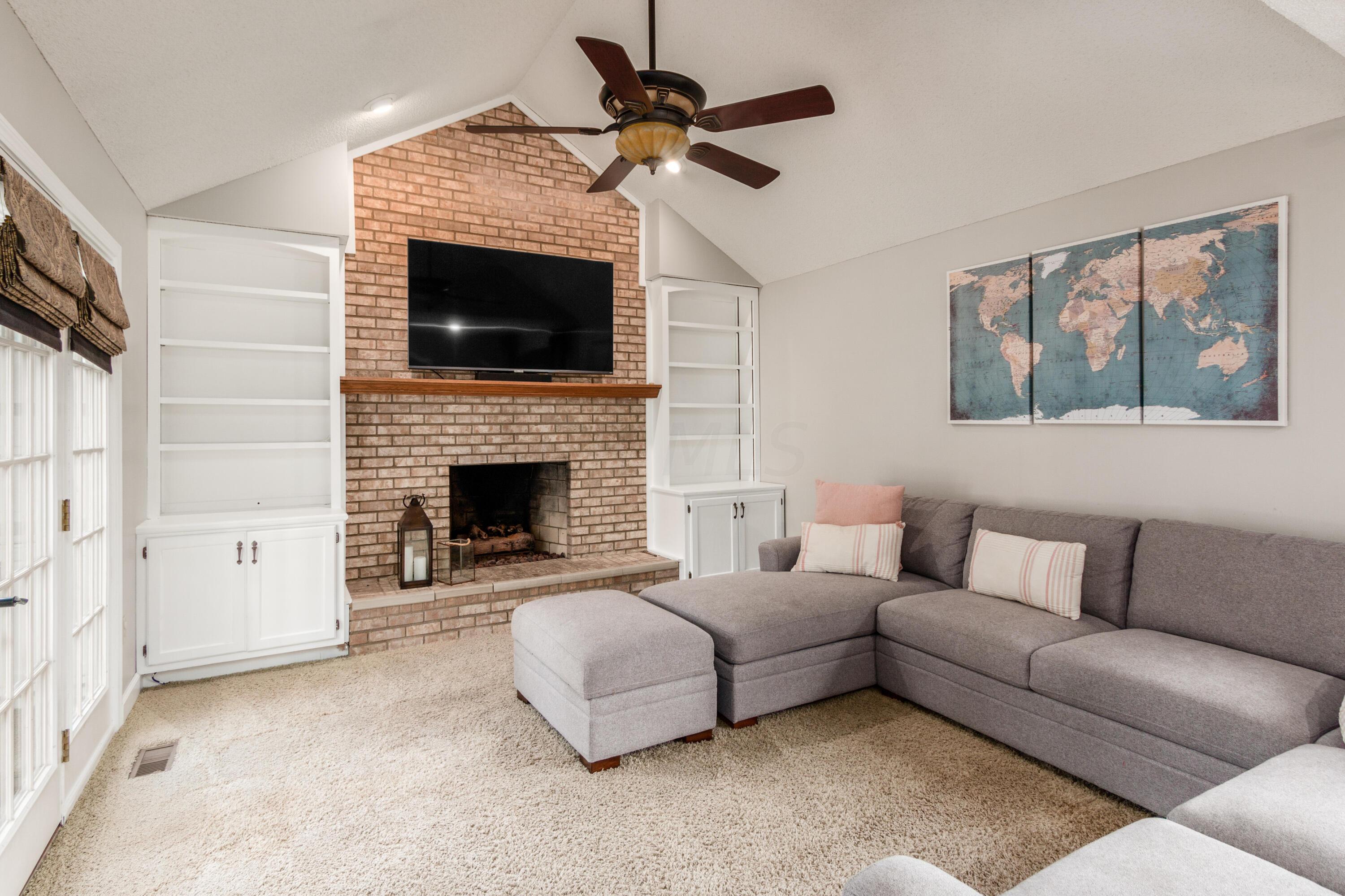 264 Briarbend Boulevard