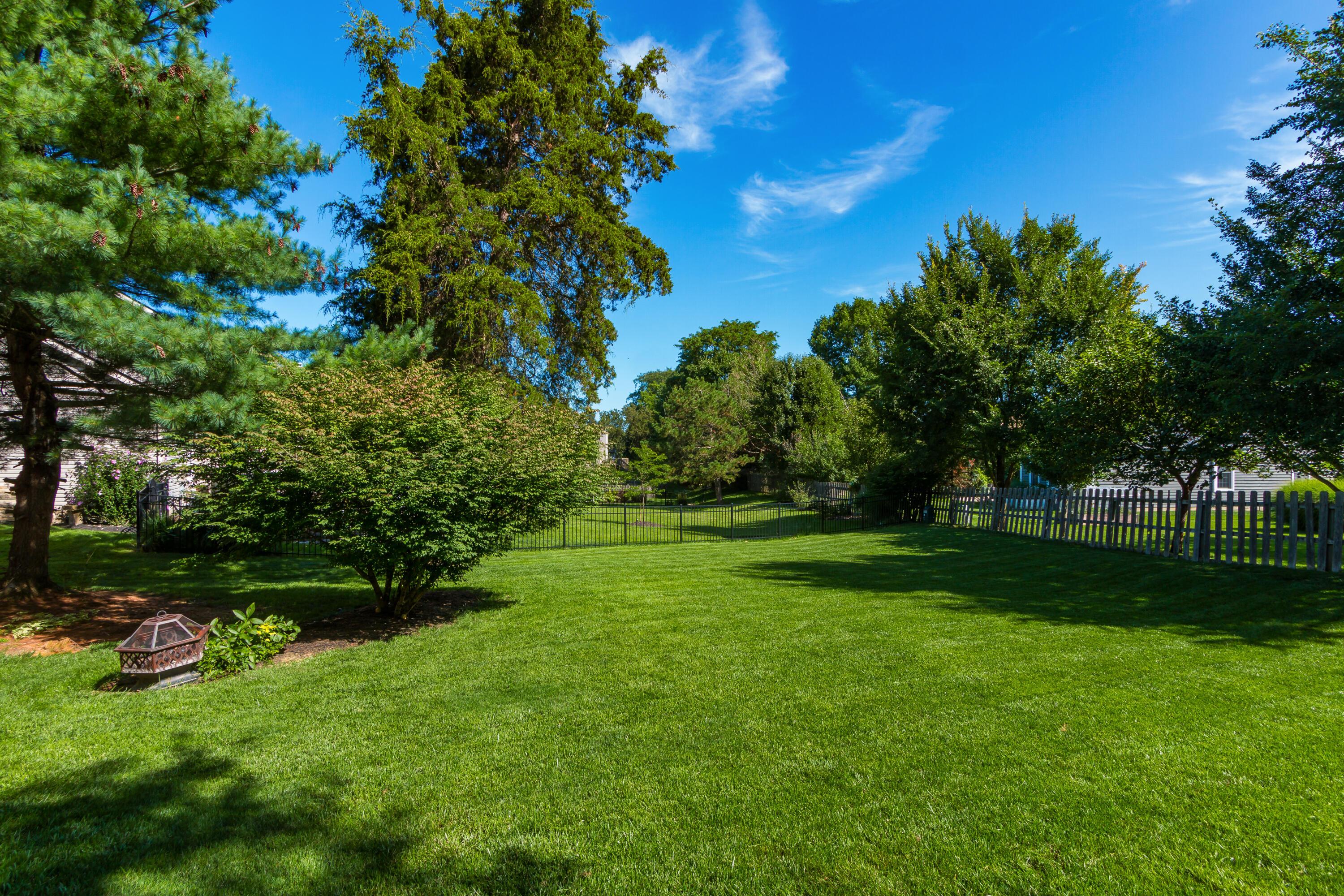 264 Briarbend Boulevard