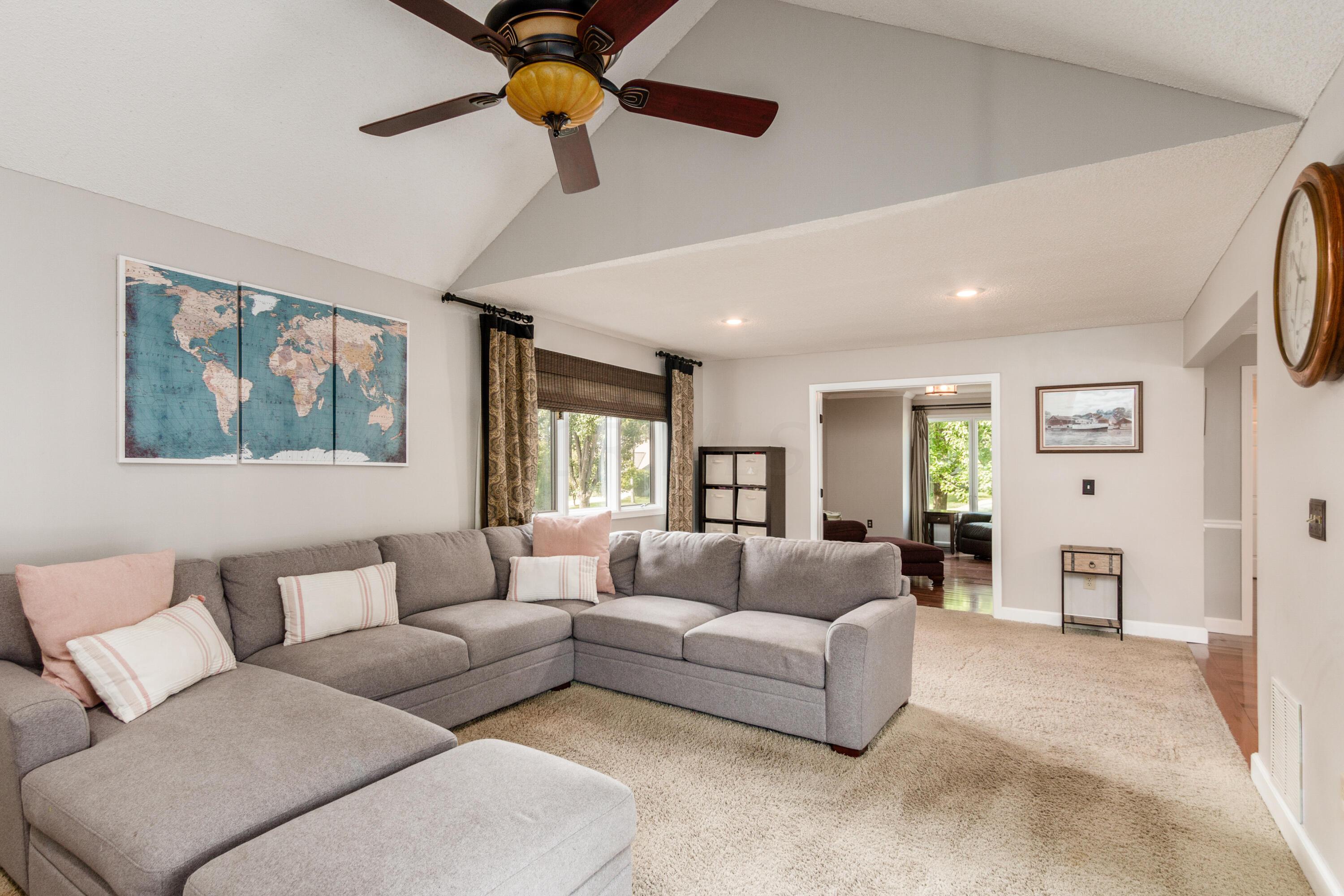 264 Briarbend Boulevard