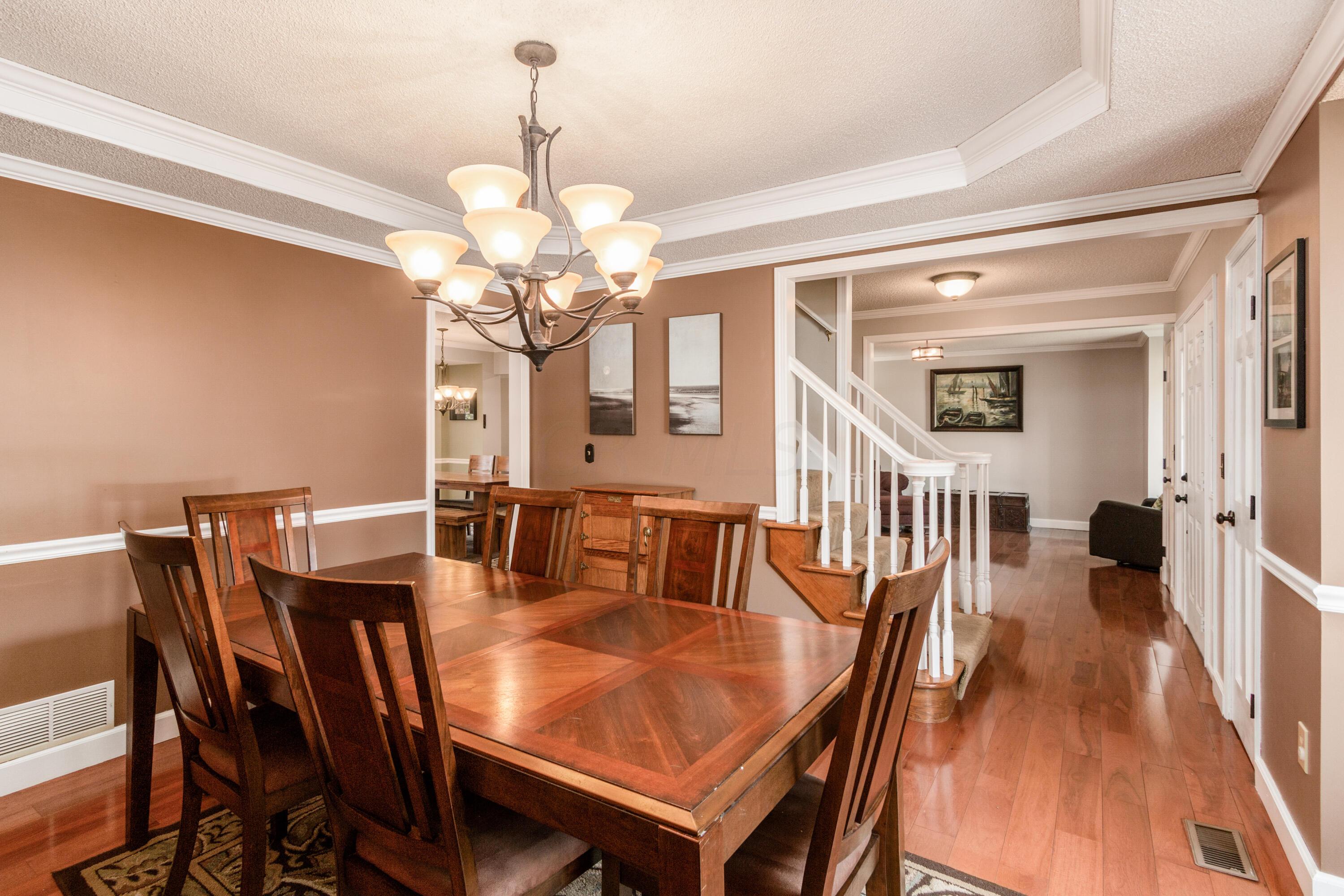 264 Briarbend Boulevard