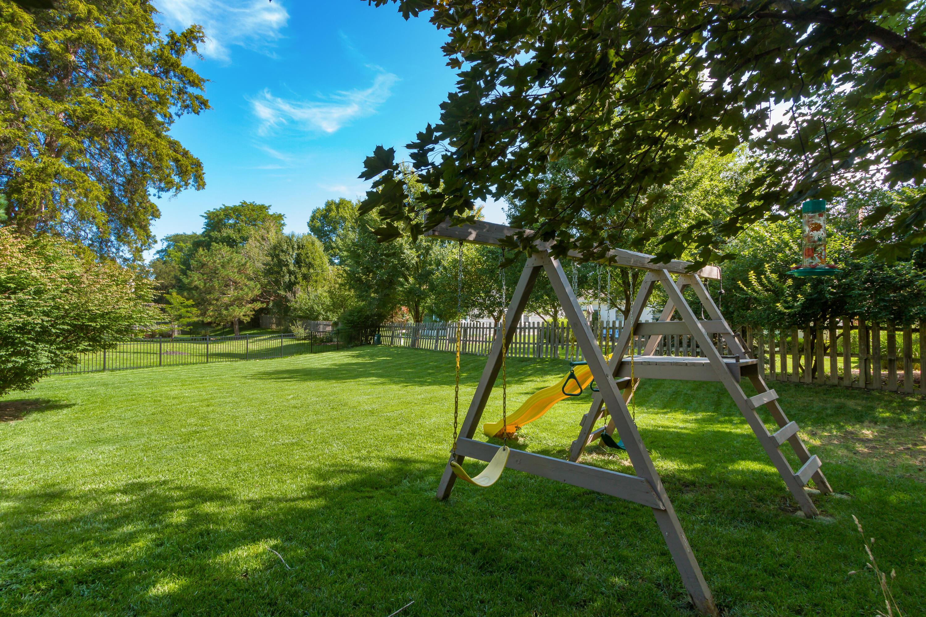 264 Briarbend Boulevard