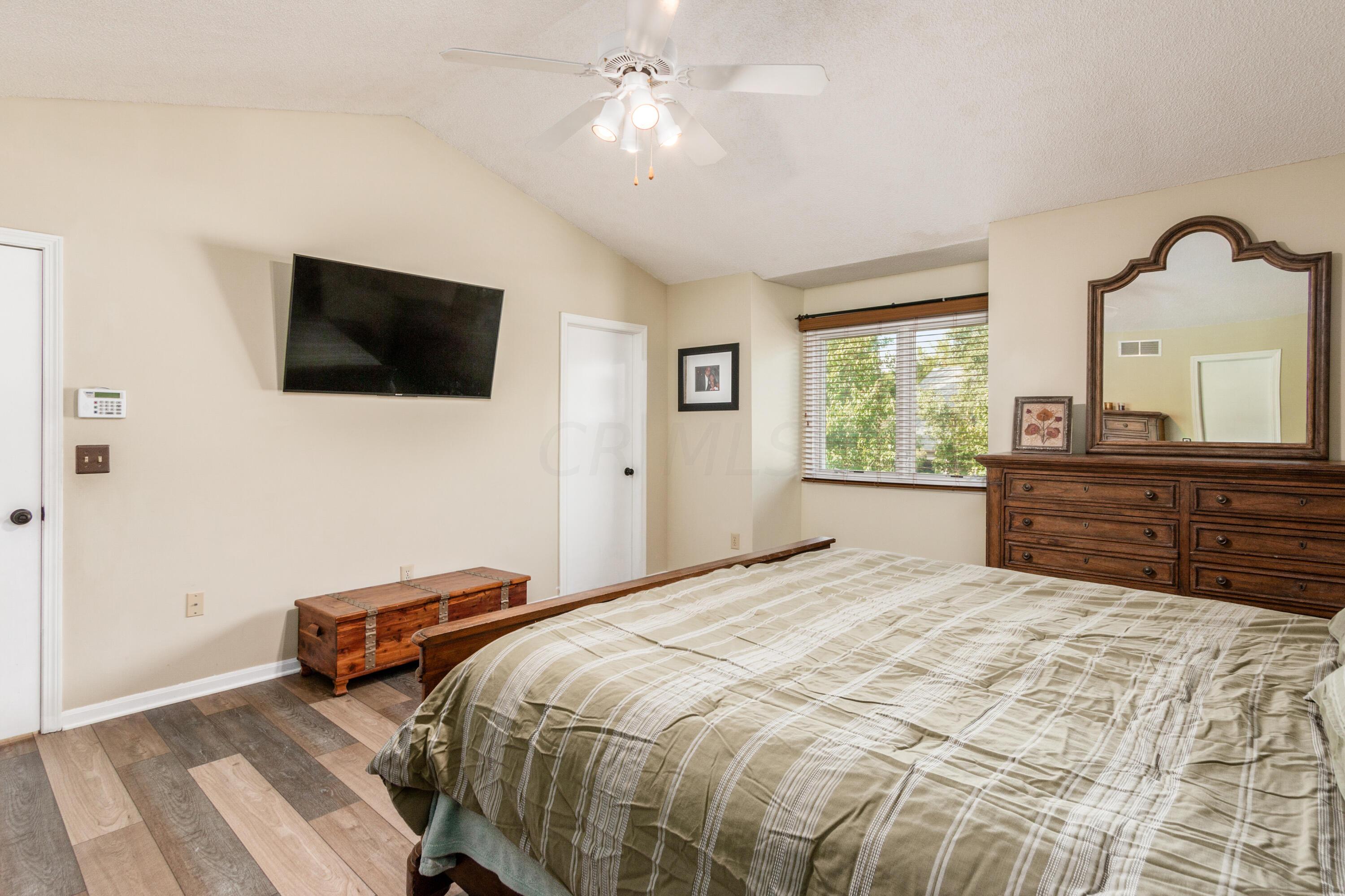 264 Briarbend Boulevard