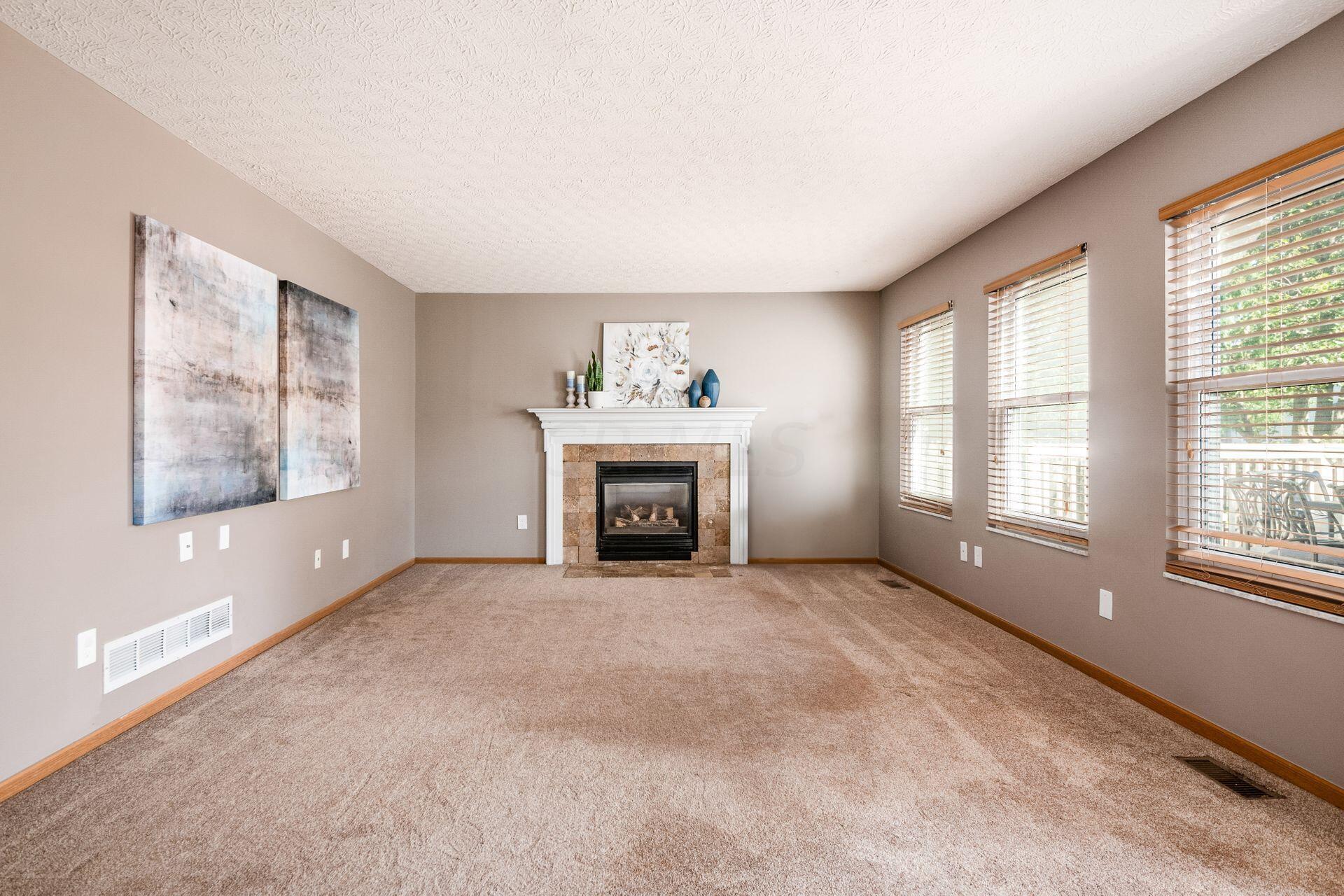 5973 Heritage Farms Court