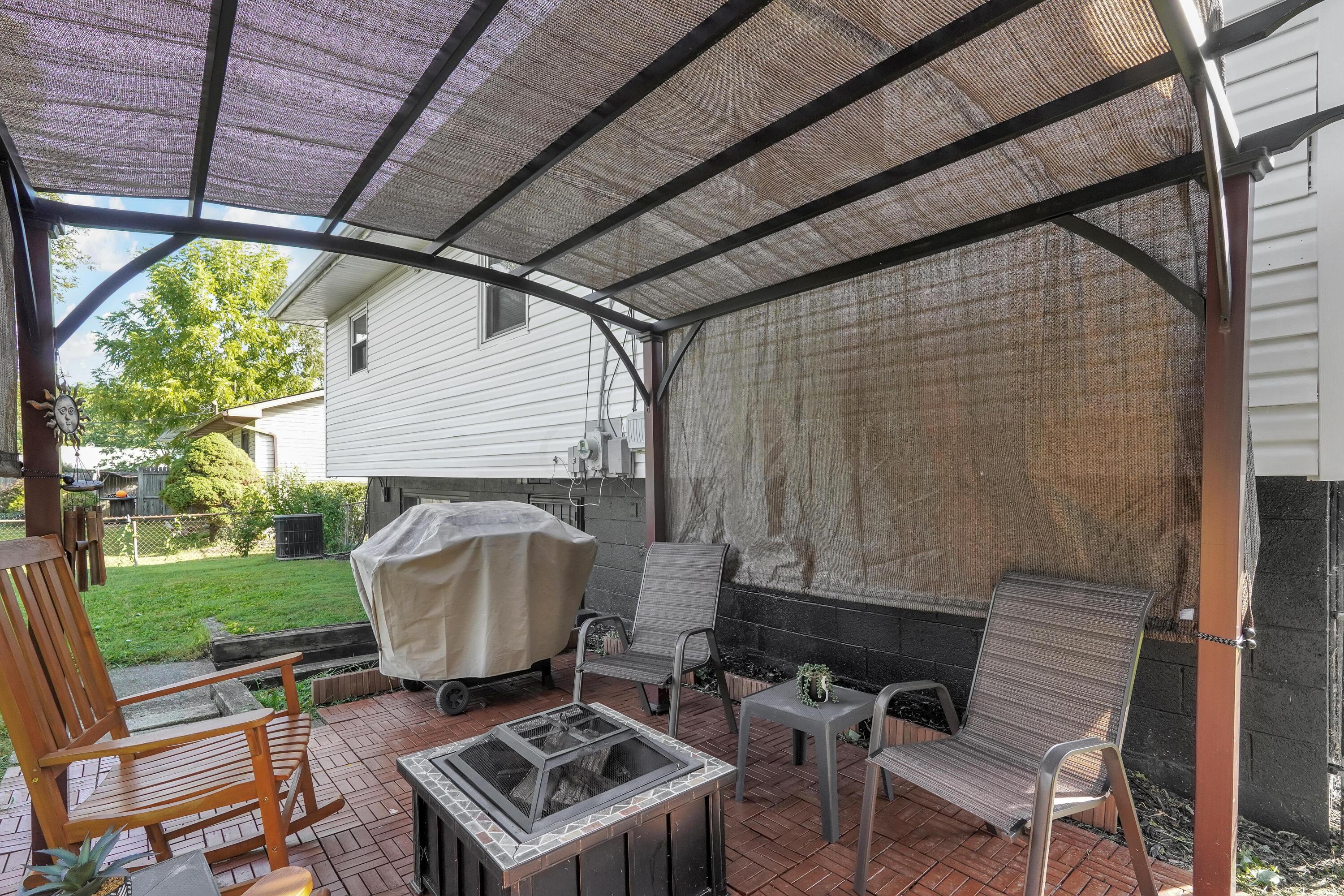 6499 Faircrest Road
