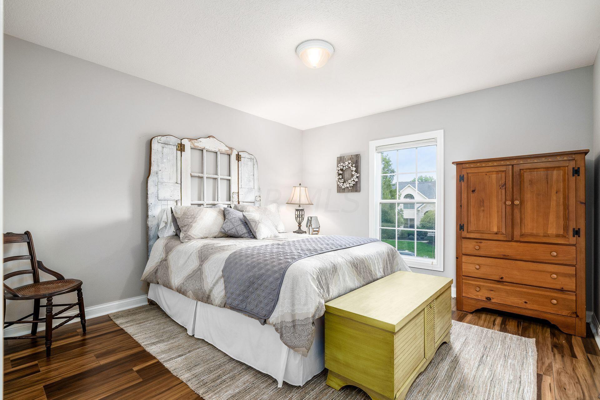 5135 Manor Ridge Court