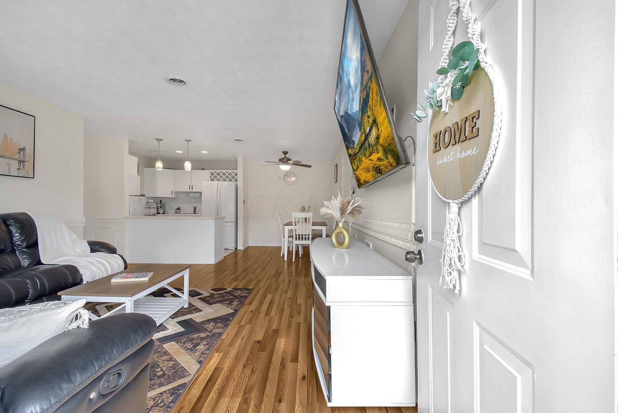 4445 Hammerton Drive, 9-C