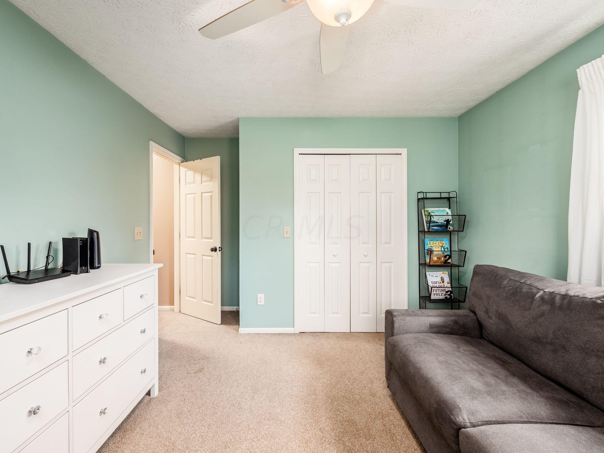 1109 Cross Country Drive