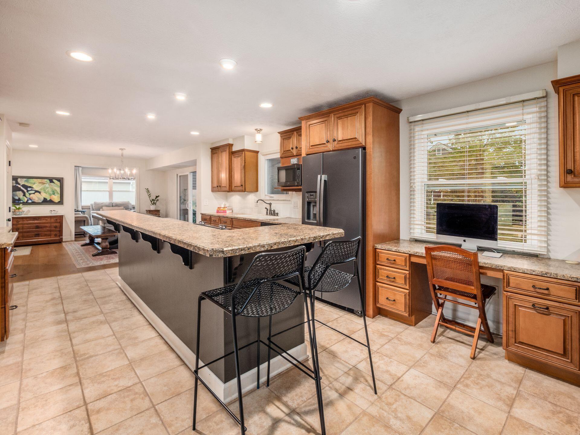 1109 Cross Country Drive
