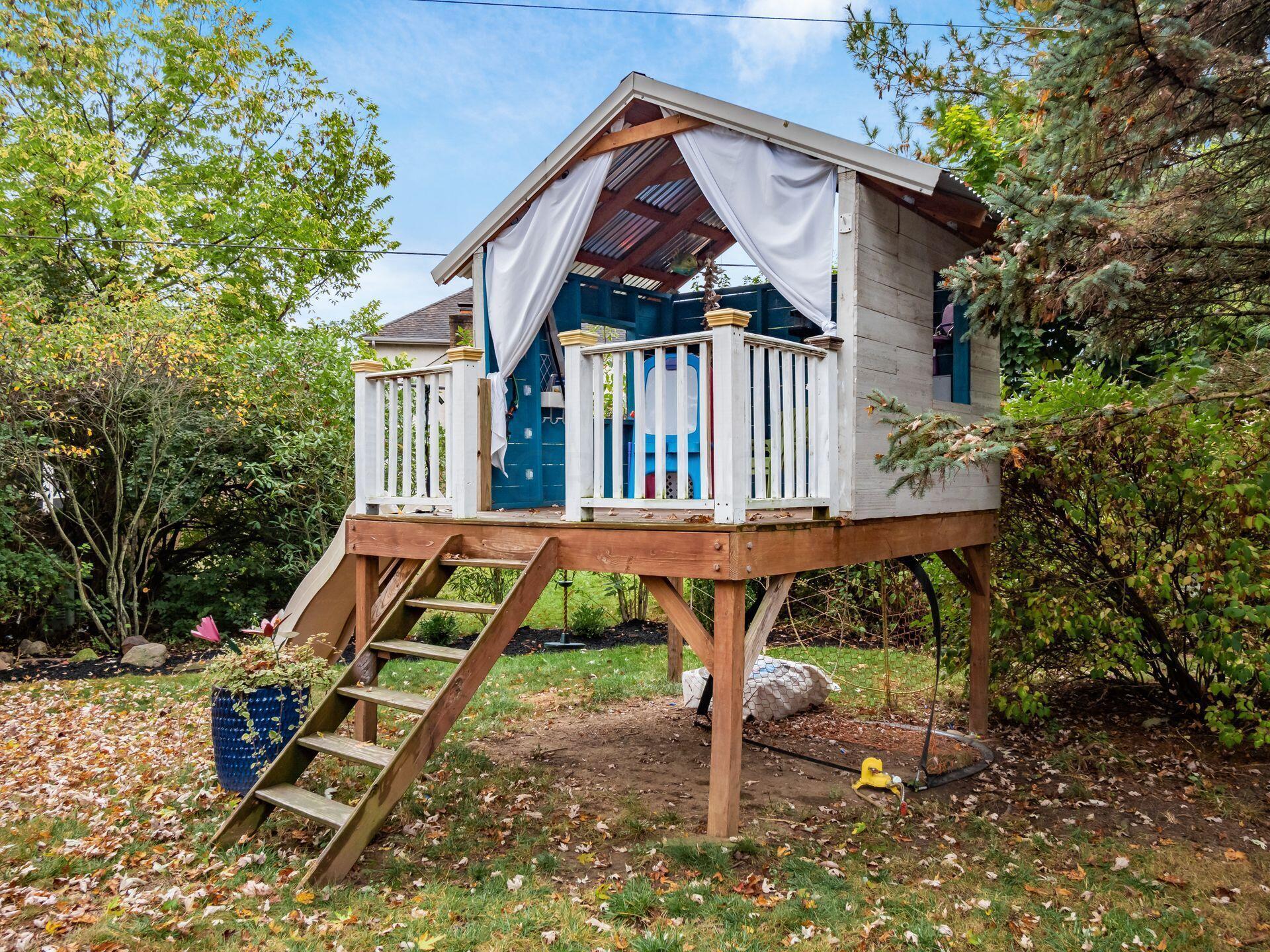 1109 Cross Country Drive