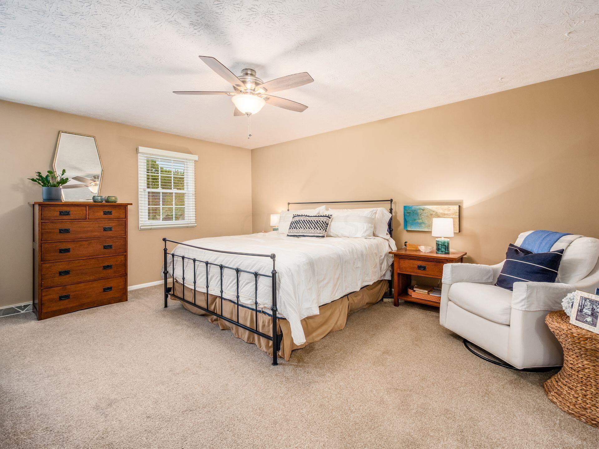1109 Cross Country Drive