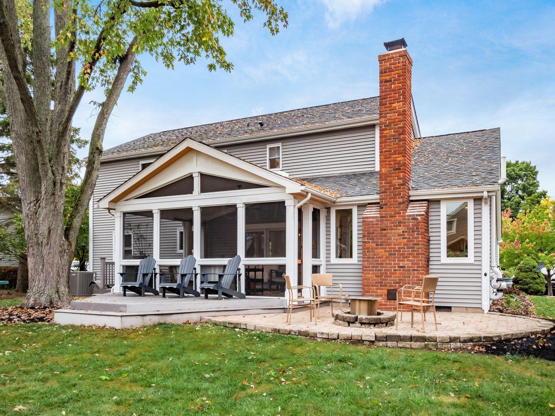 1109 Cross Country Drive
