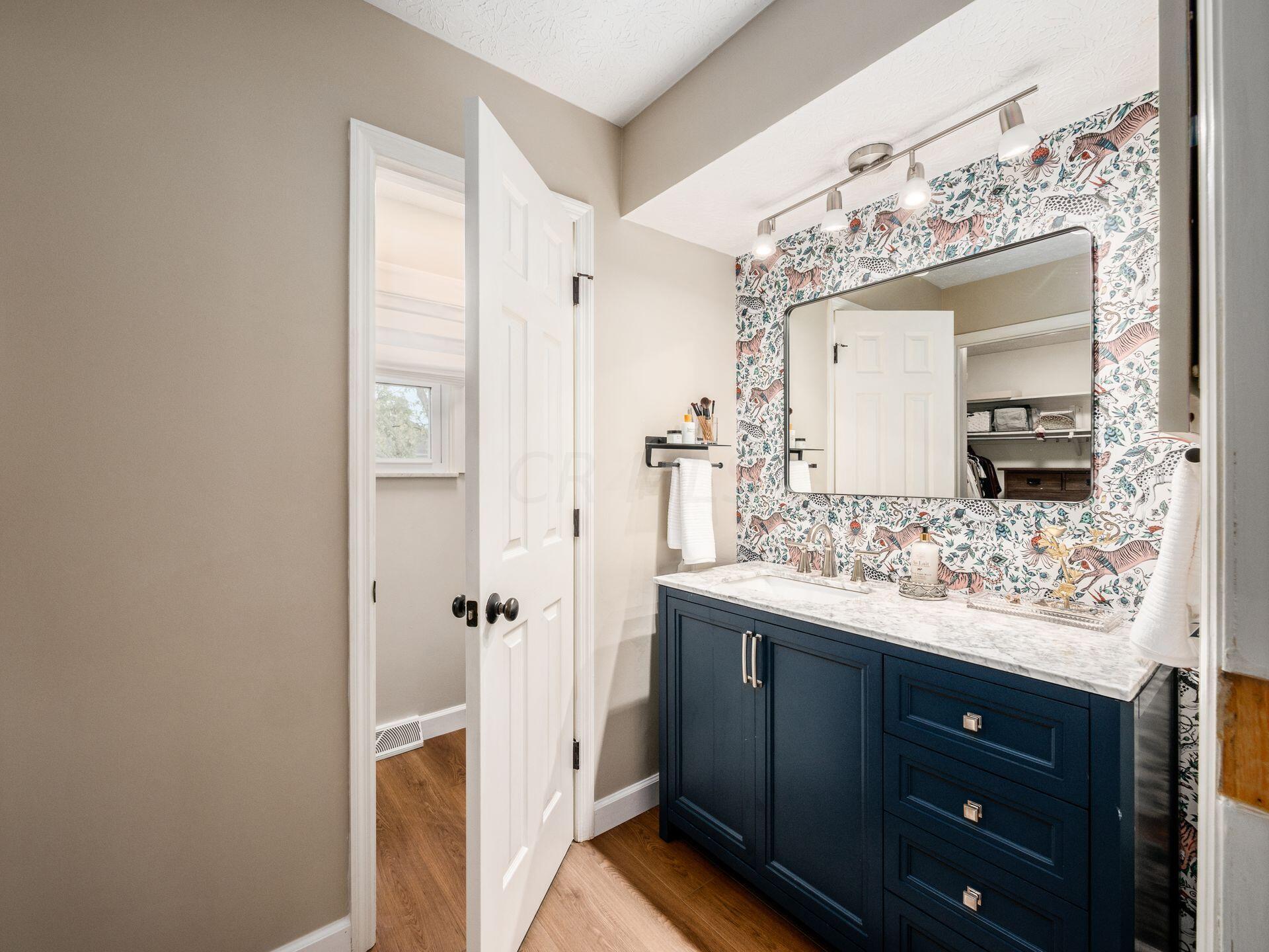 1109 Cross Country Drive