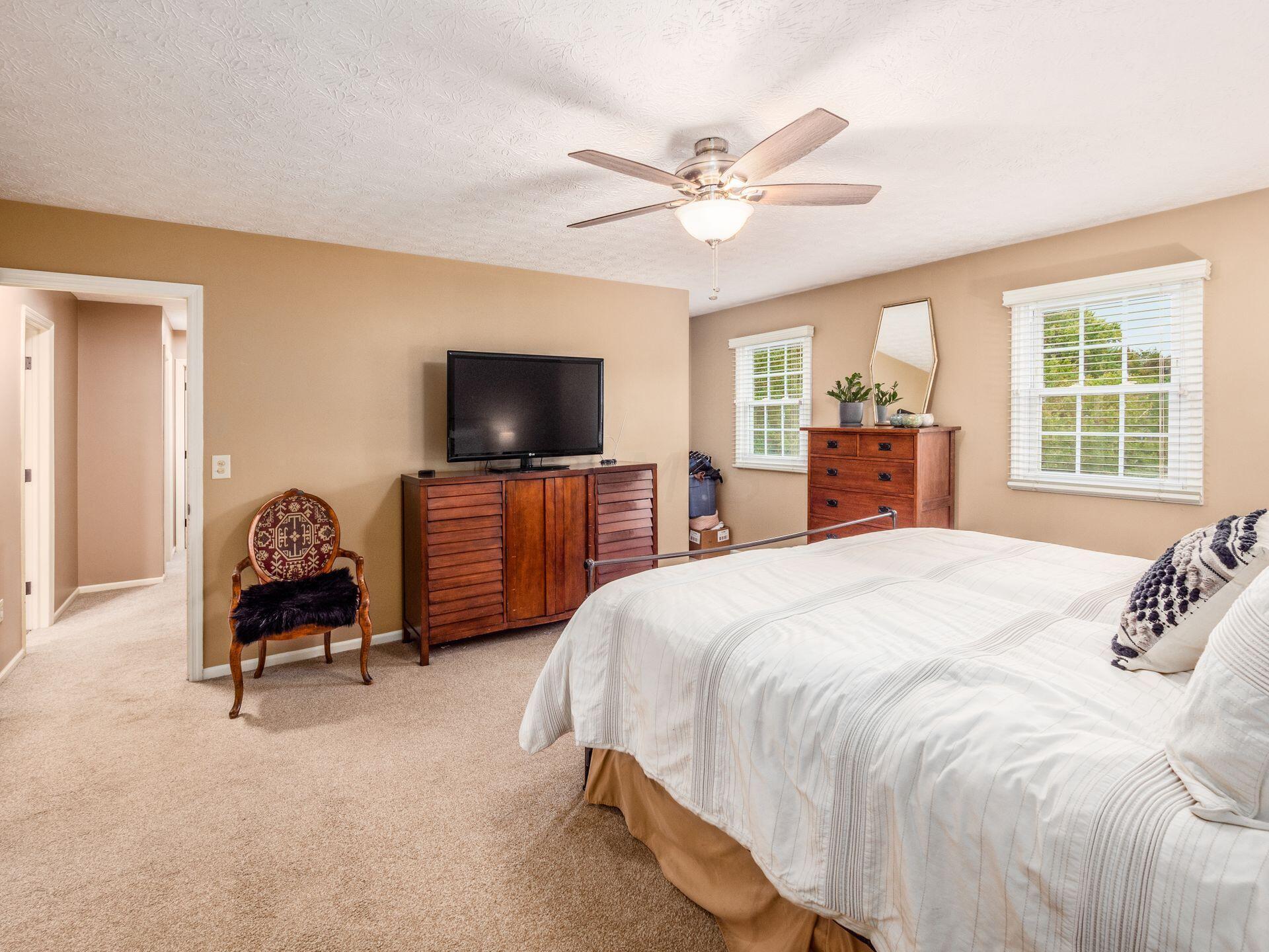 1109 Cross Country Drive