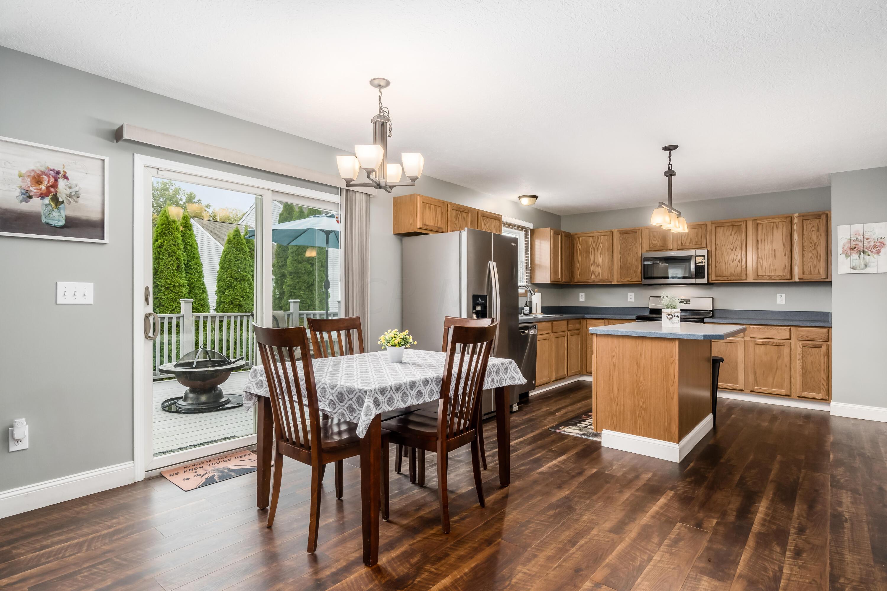 8595 Clover Glade Drive