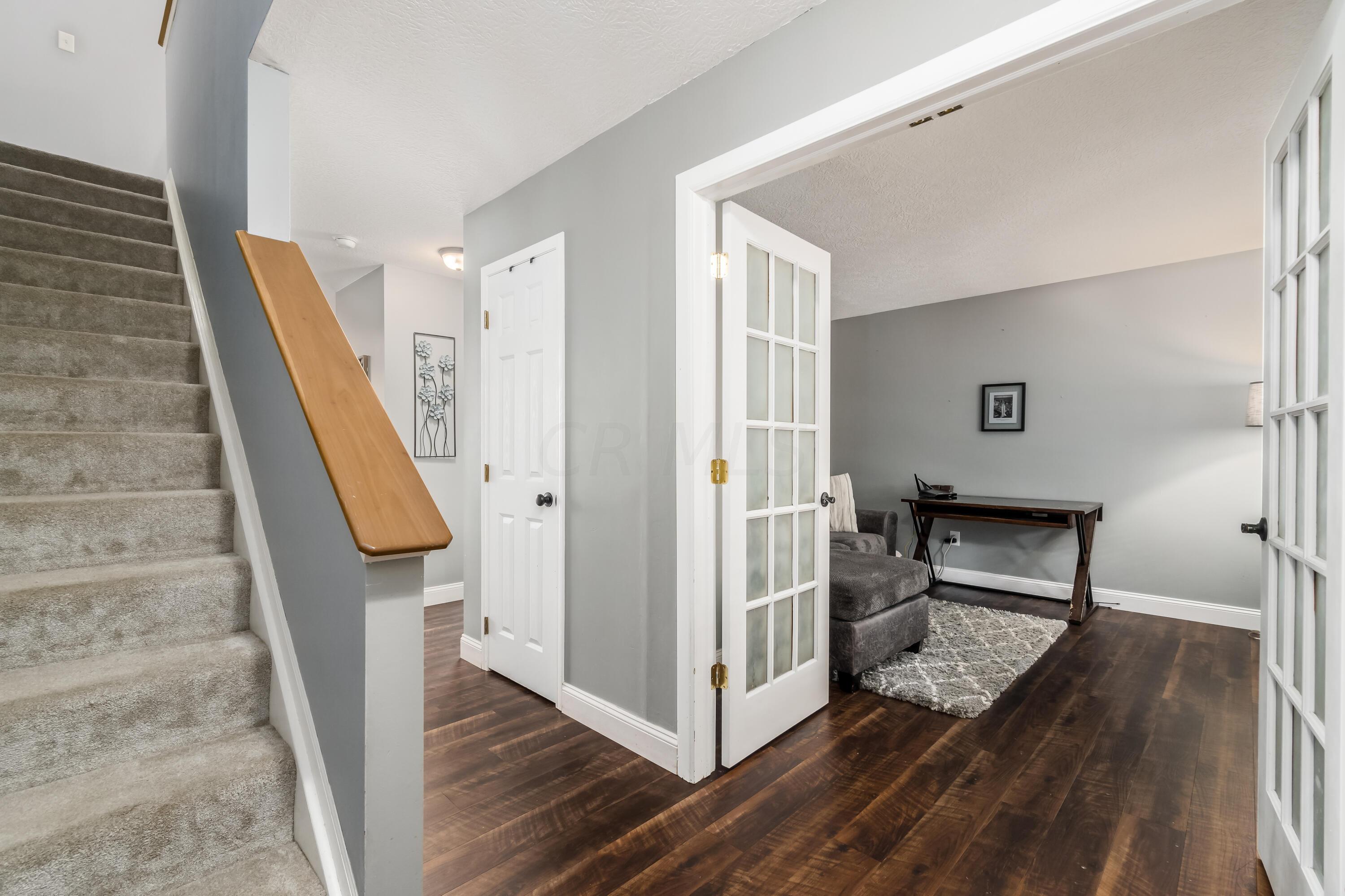 8595 Clover Glade Drive