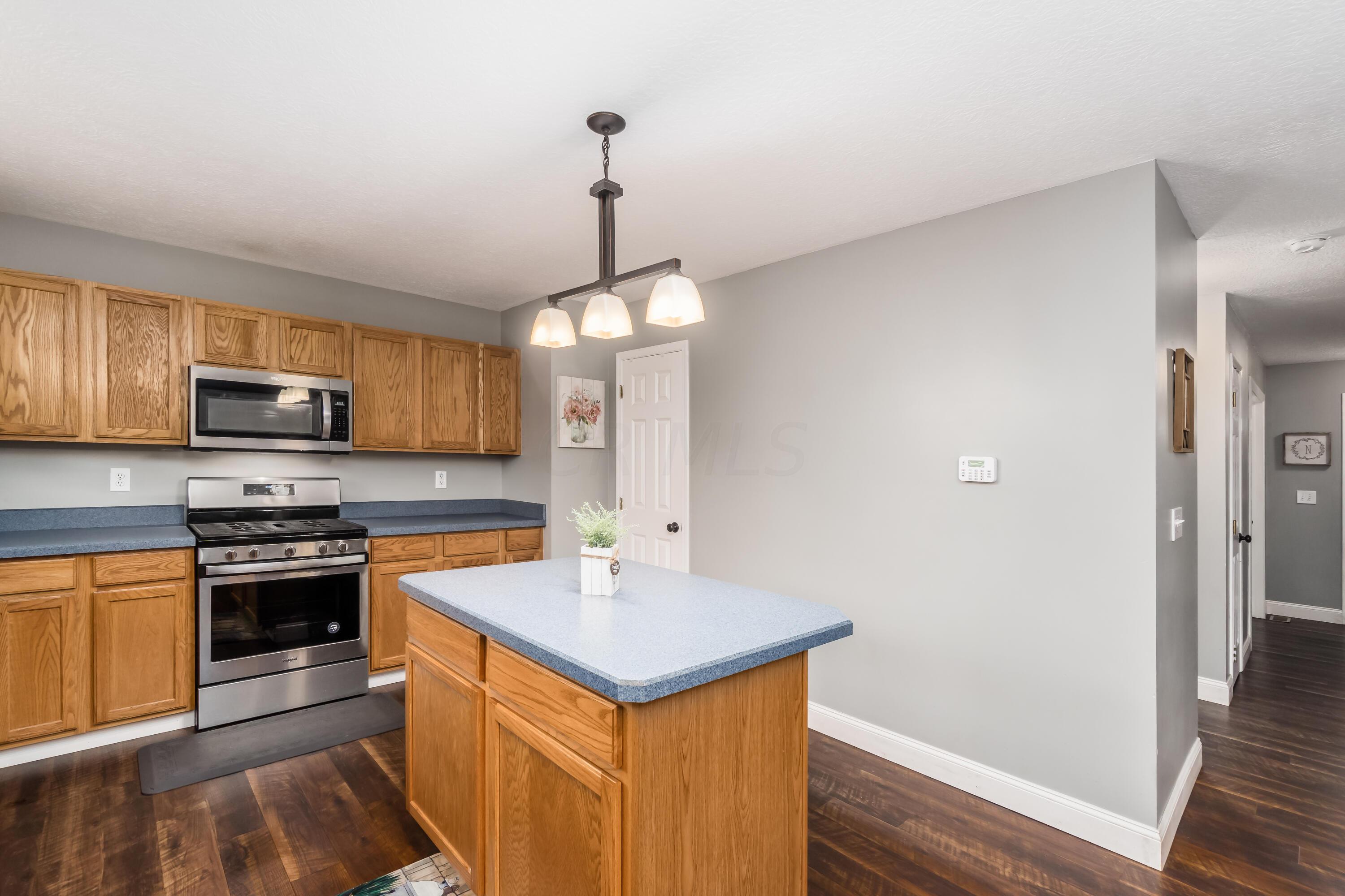 8595 Clover Glade Drive