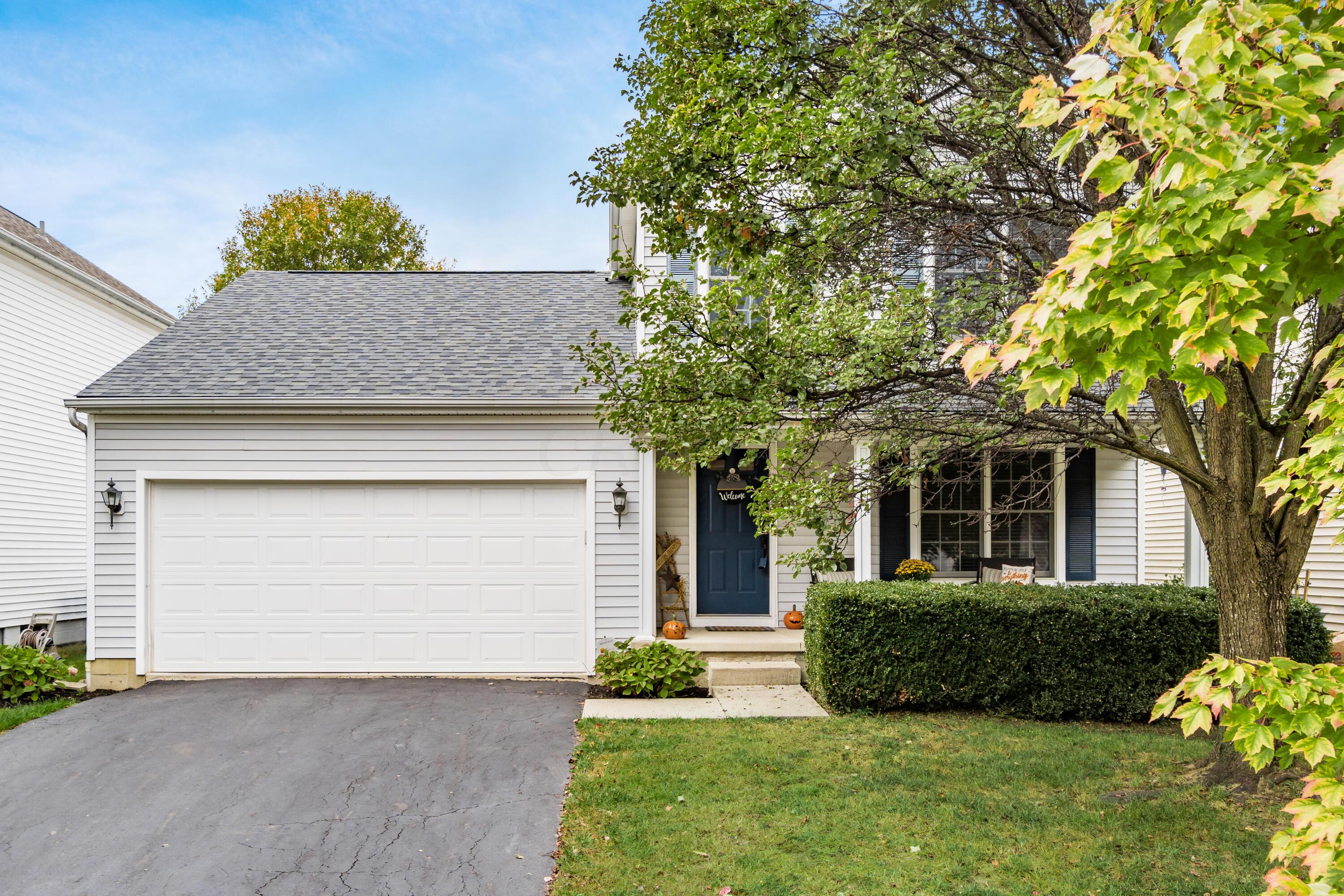 8595 Clover Glade Drive