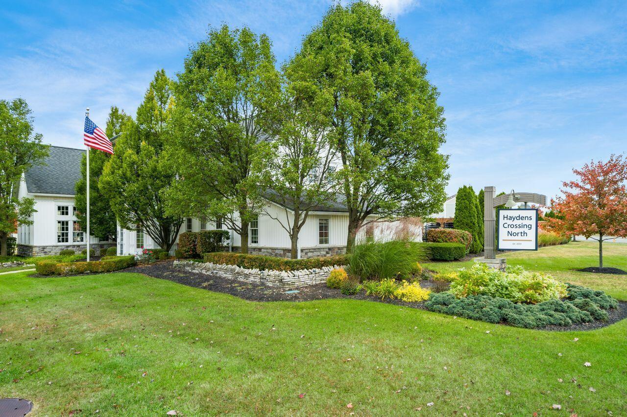 5766 Hayden Run Boulevard