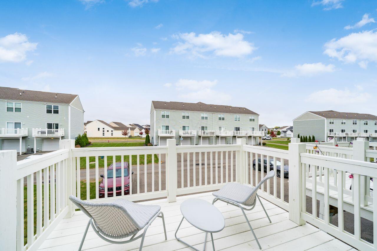 5766 Hayden Run Boulevard