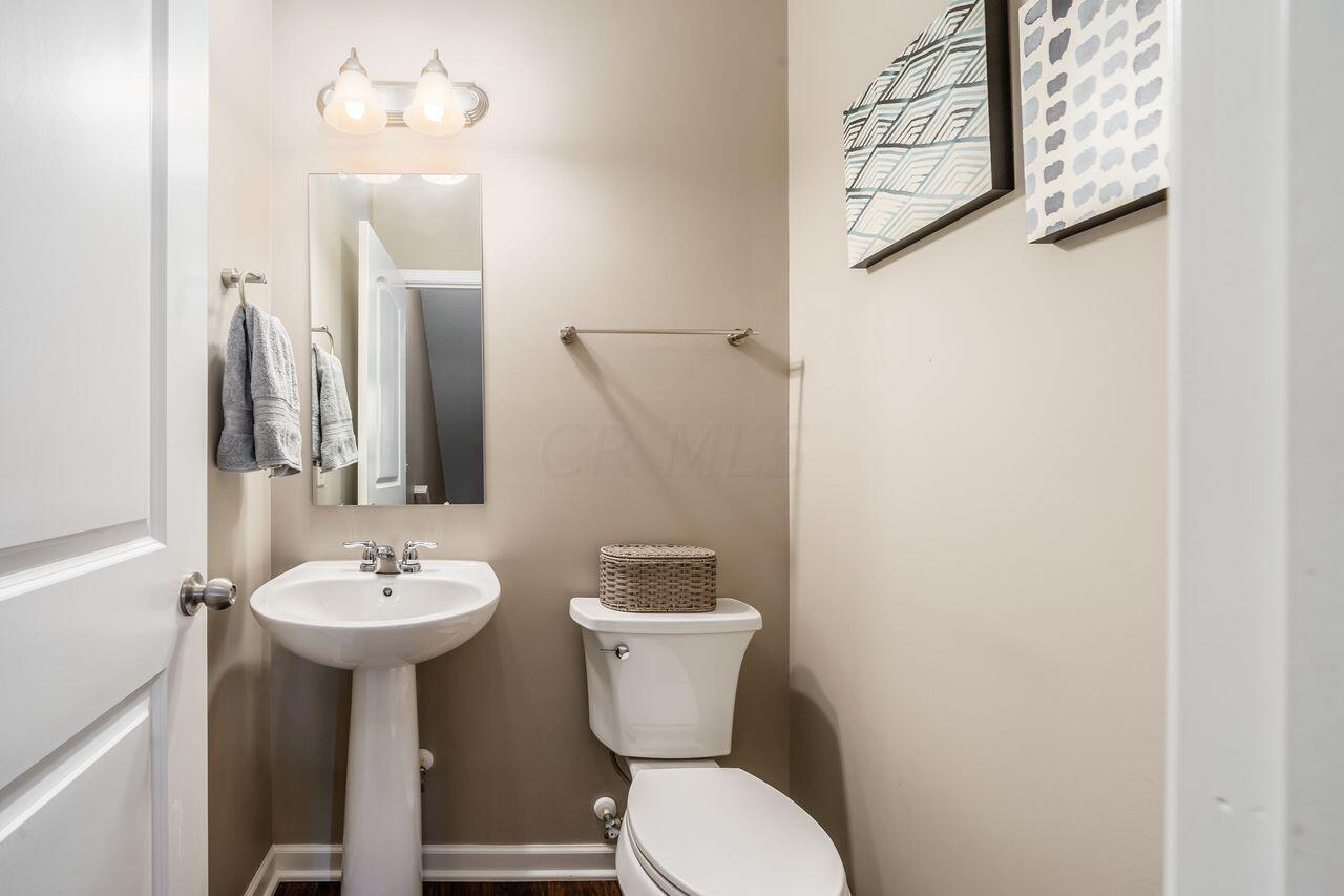 5766 Hayden Run Boulevard