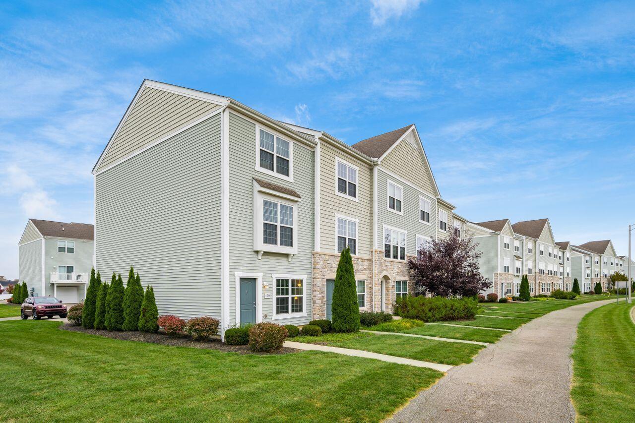 5766 Hayden Run Boulevard