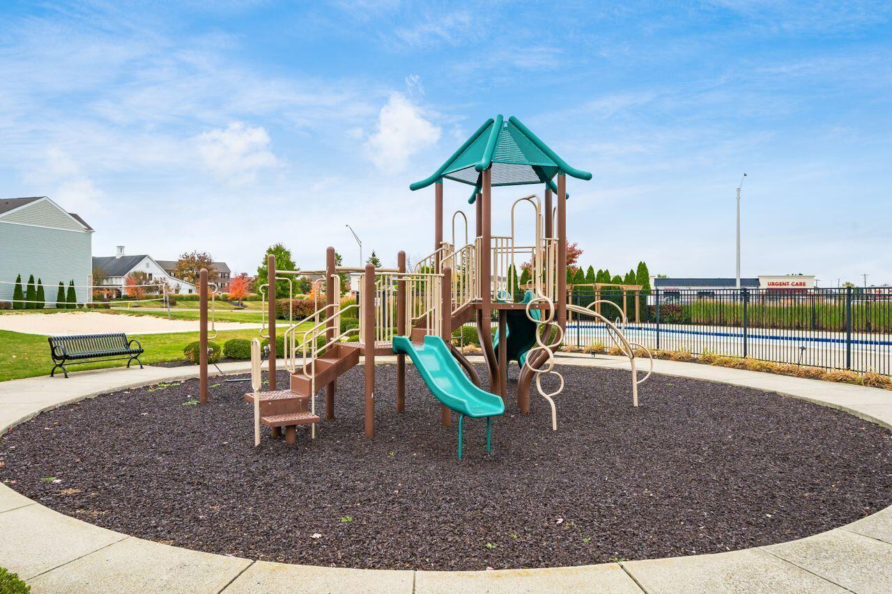 5766 Hayden Run Boulevard