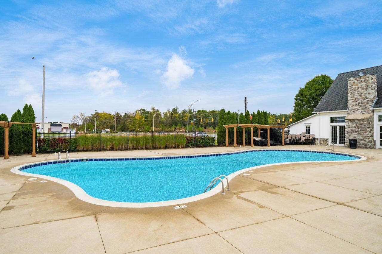 5766 Hayden Run Boulevard