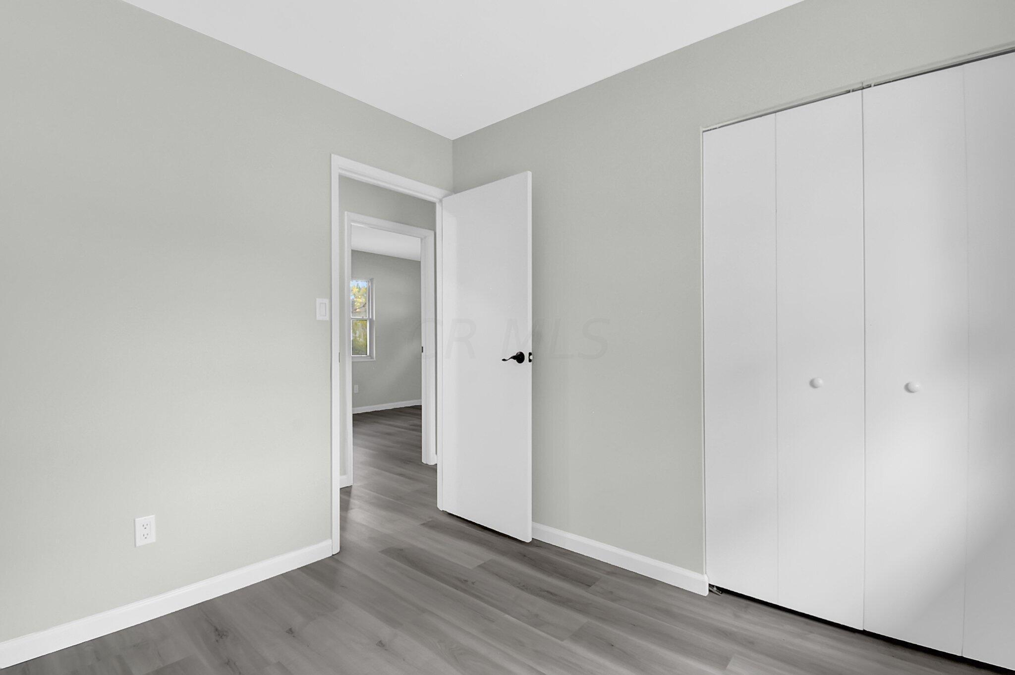 5566 Roche Drive