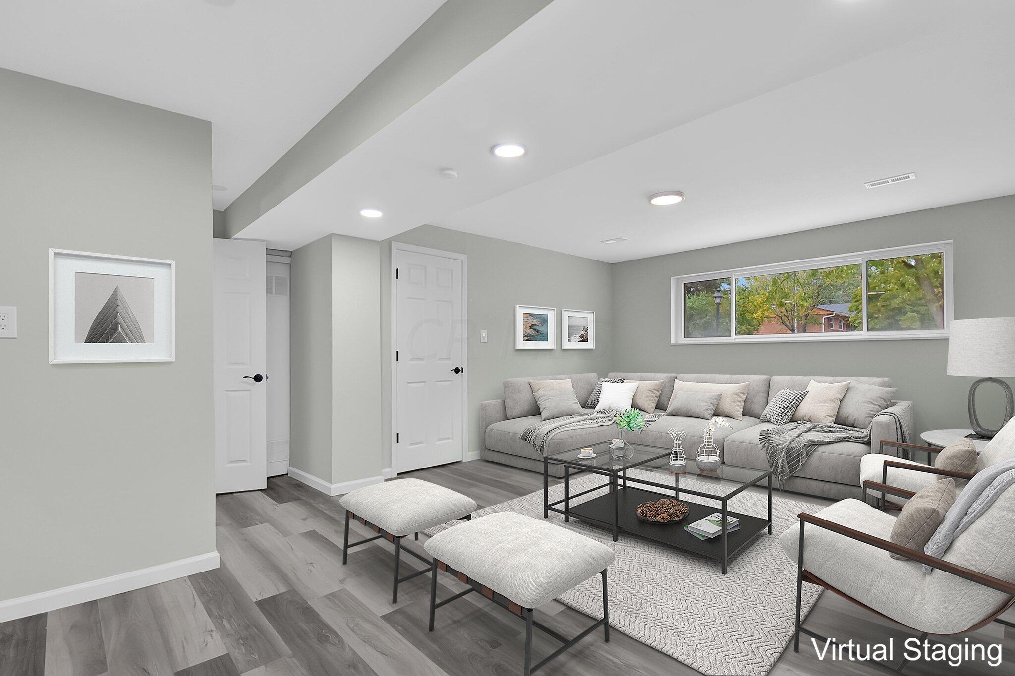 5566 Roche Drive