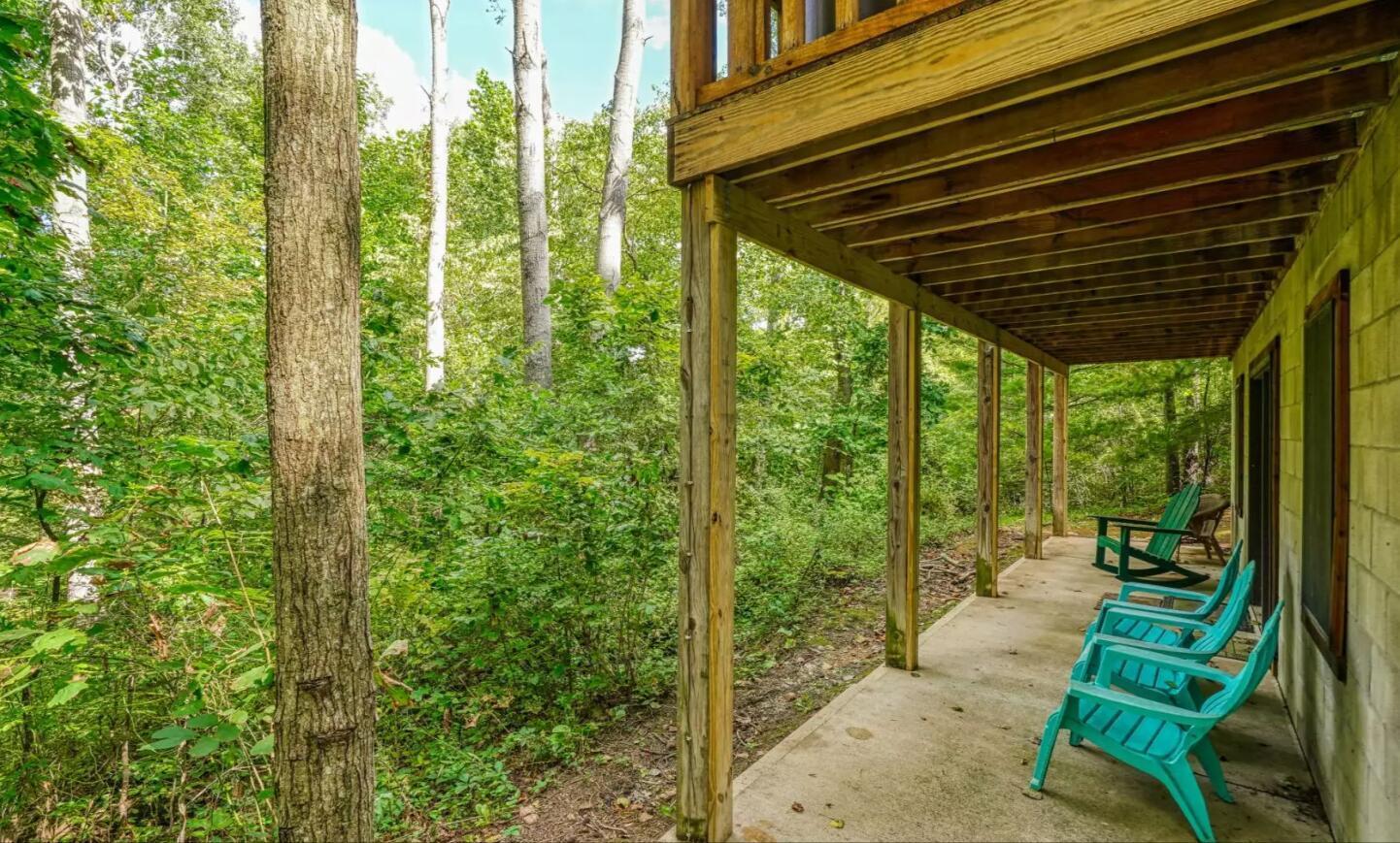 17375 Calico Ridge Road