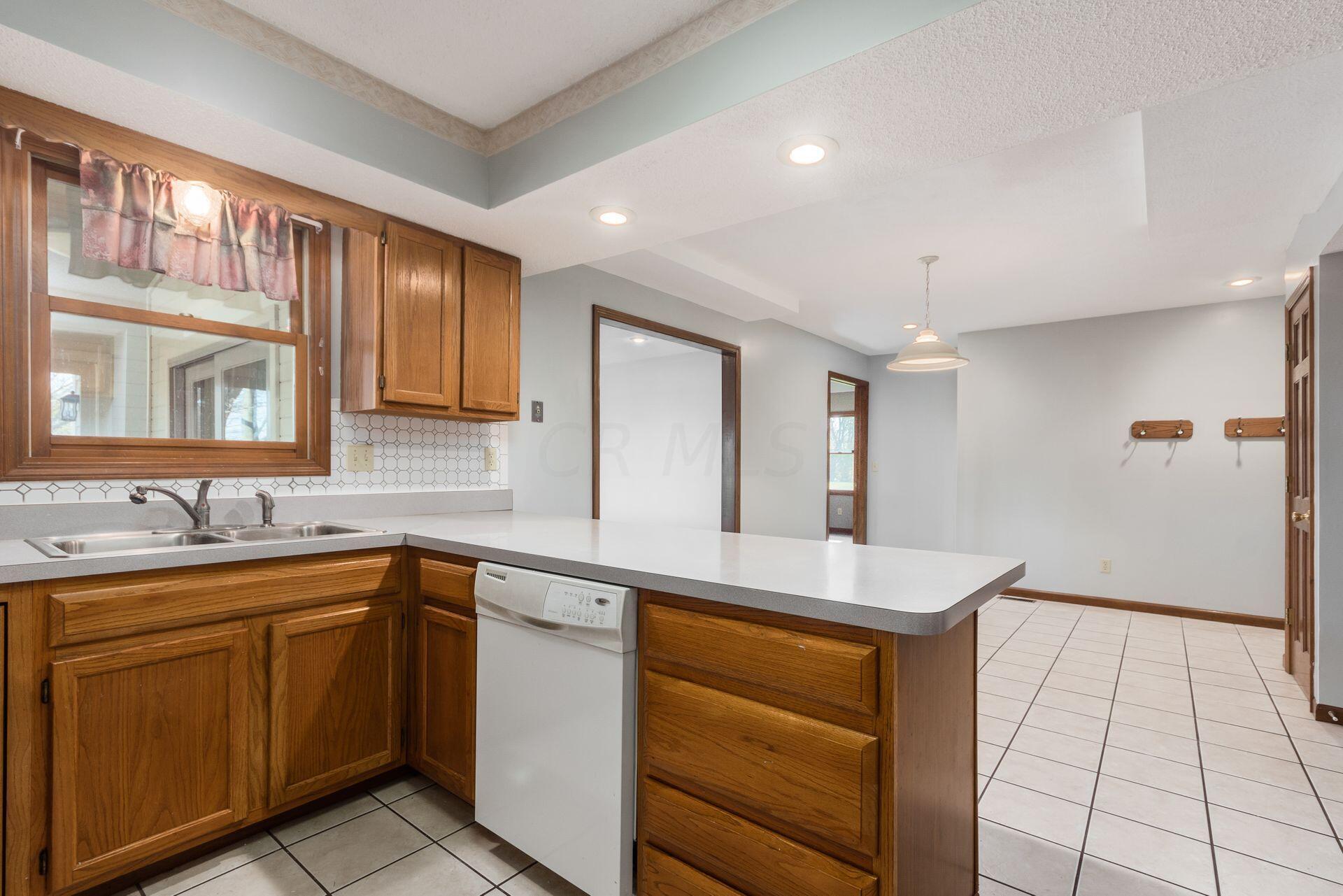 2365 W Choctaw Drive
