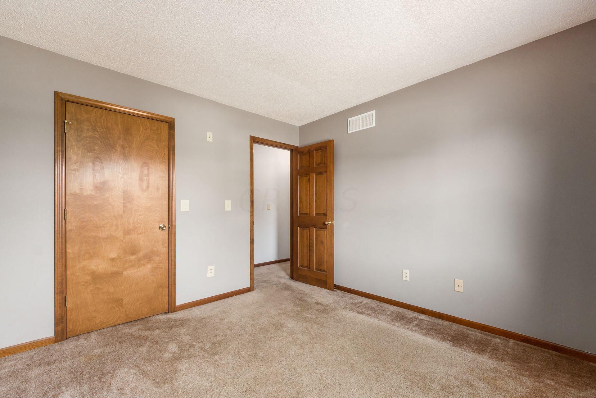 2365 W Choctaw Drive